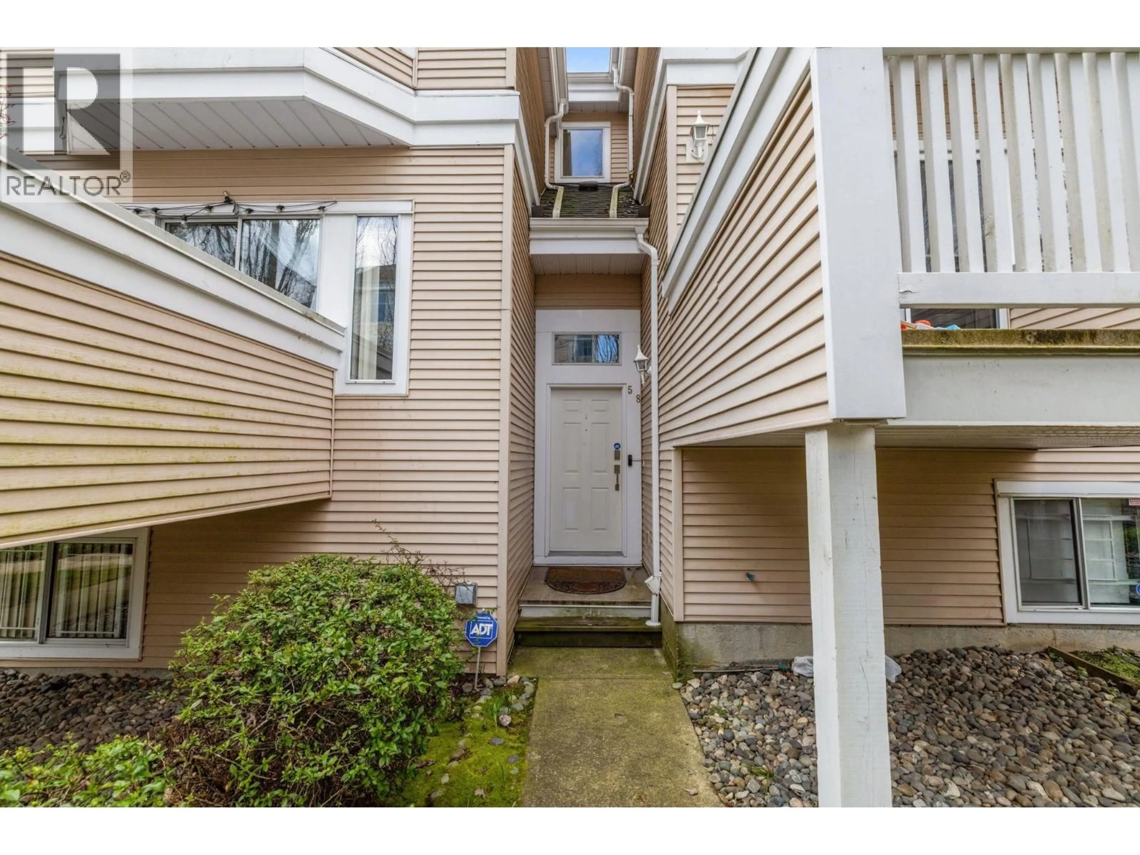 Unknown for 58 - 6700 RUMBLE STREET, Burnaby British Columbia V5E4H7