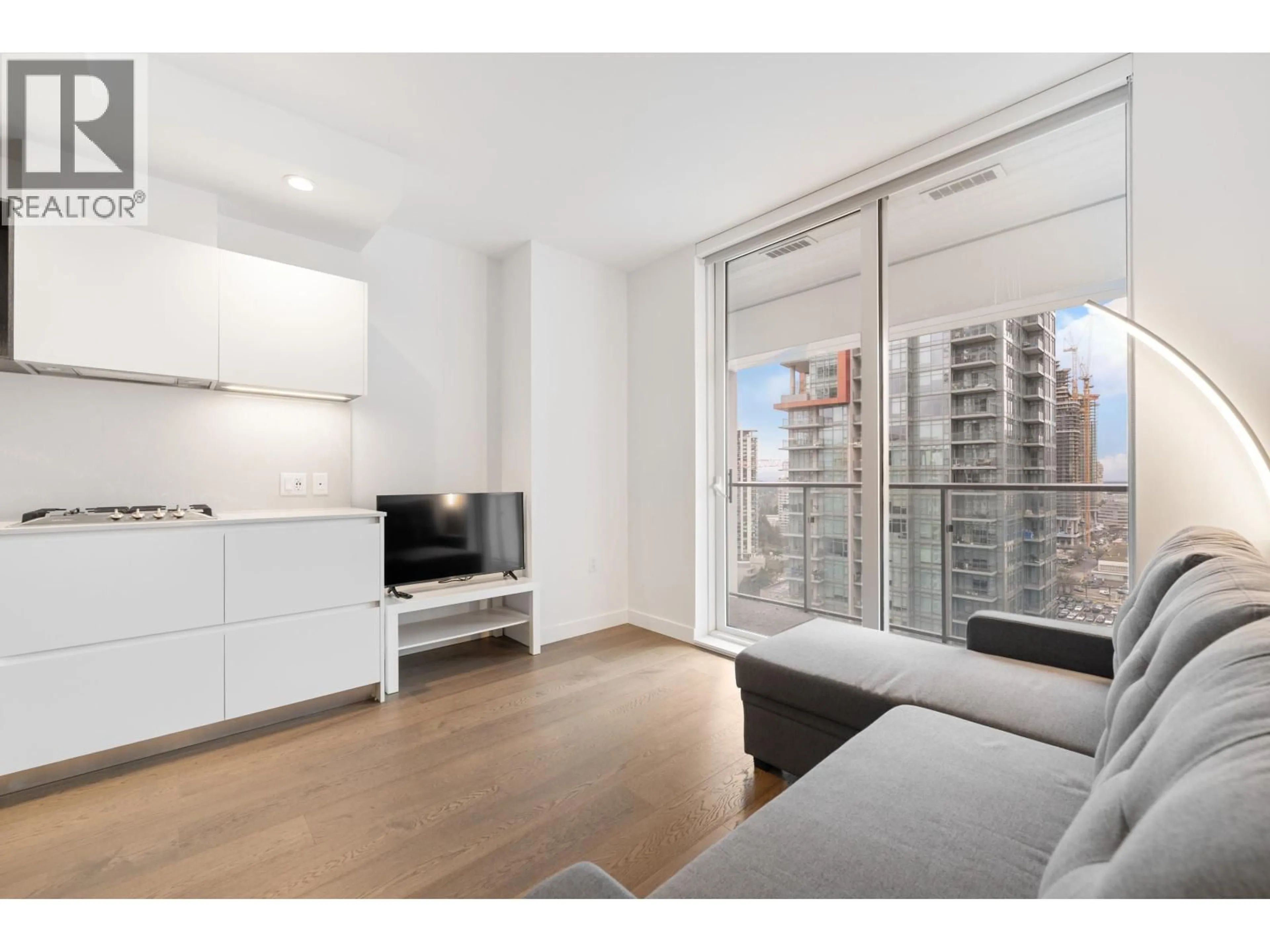 Unknown for 1801 - 6000 MCKAY AVENUE, Burnaby British Columbia V5H0K2