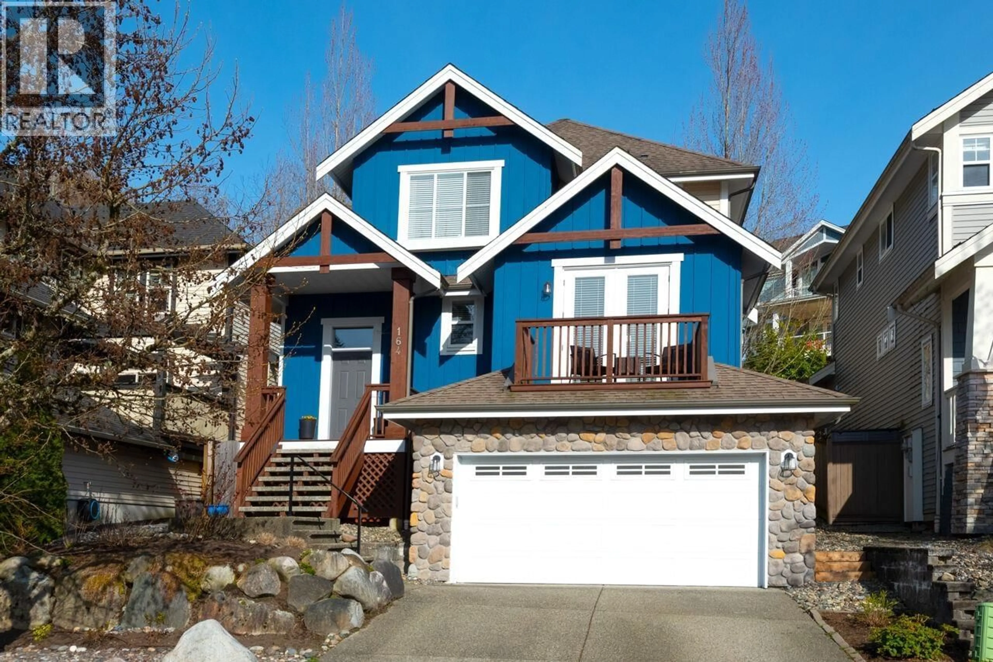 Home with vinyl exterior material, street for 164 SYCAMORE DRIVE, Port Moody British Columbia V3H0C5