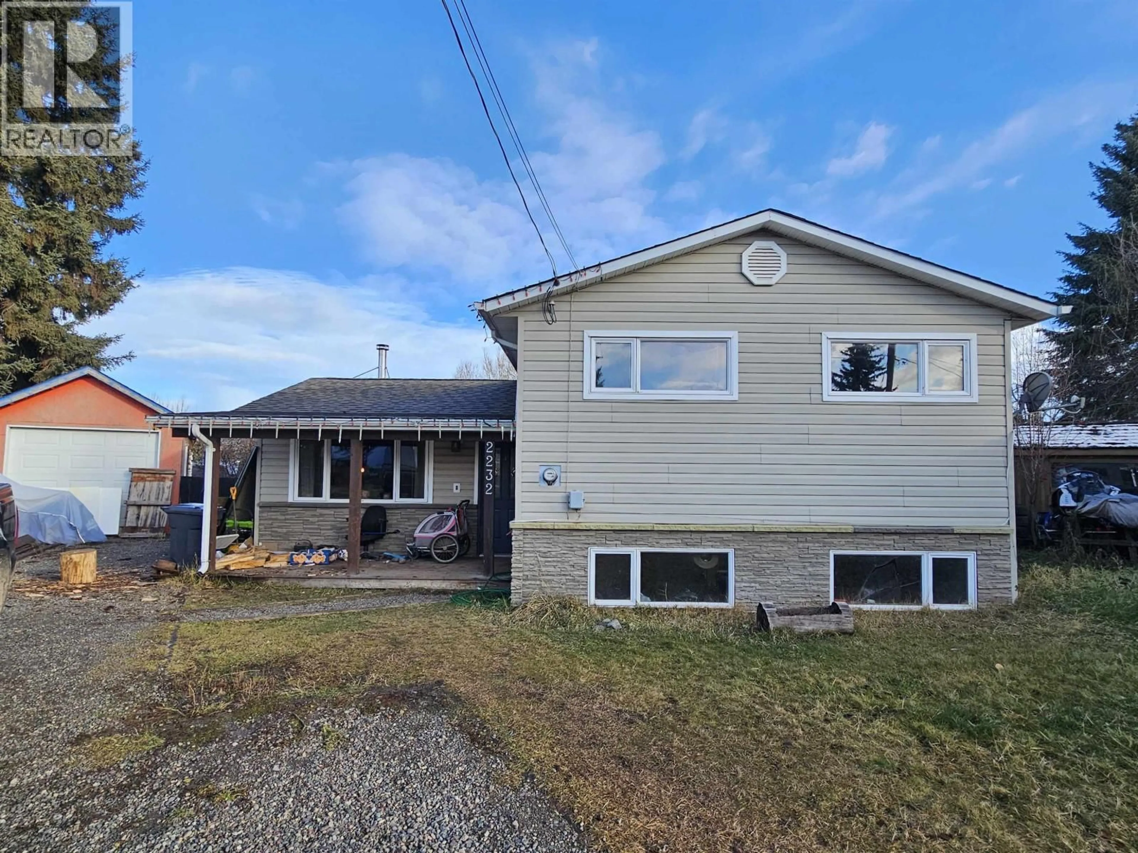 Home with vinyl exterior material, street for 2232 CATALINE COURT, Houston British Columbia V0J1Z0