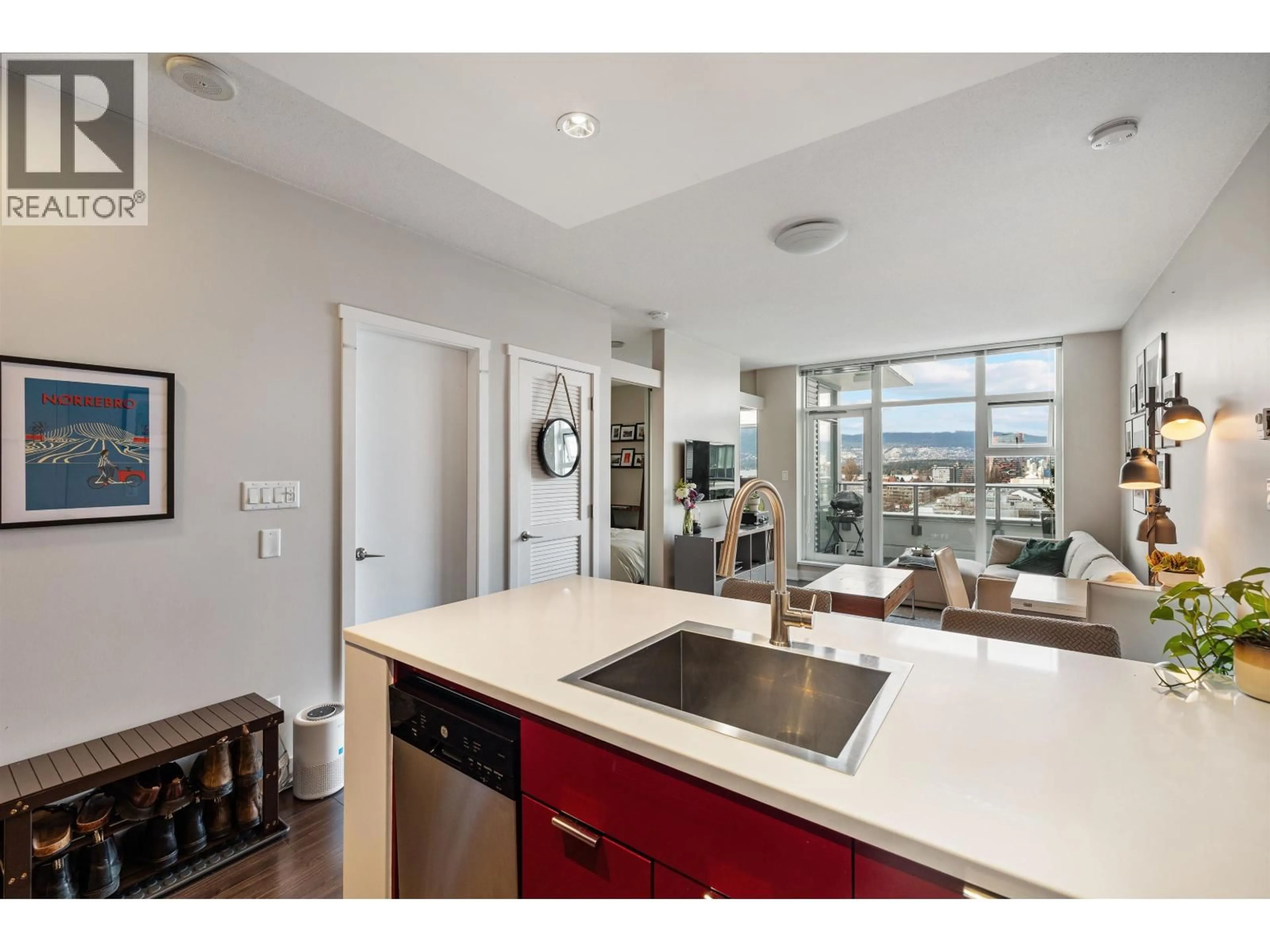 Open concept kitchen, unknown for 820 - 1777 7TH AVENUE, Vancouver British Columbia V6J0E5