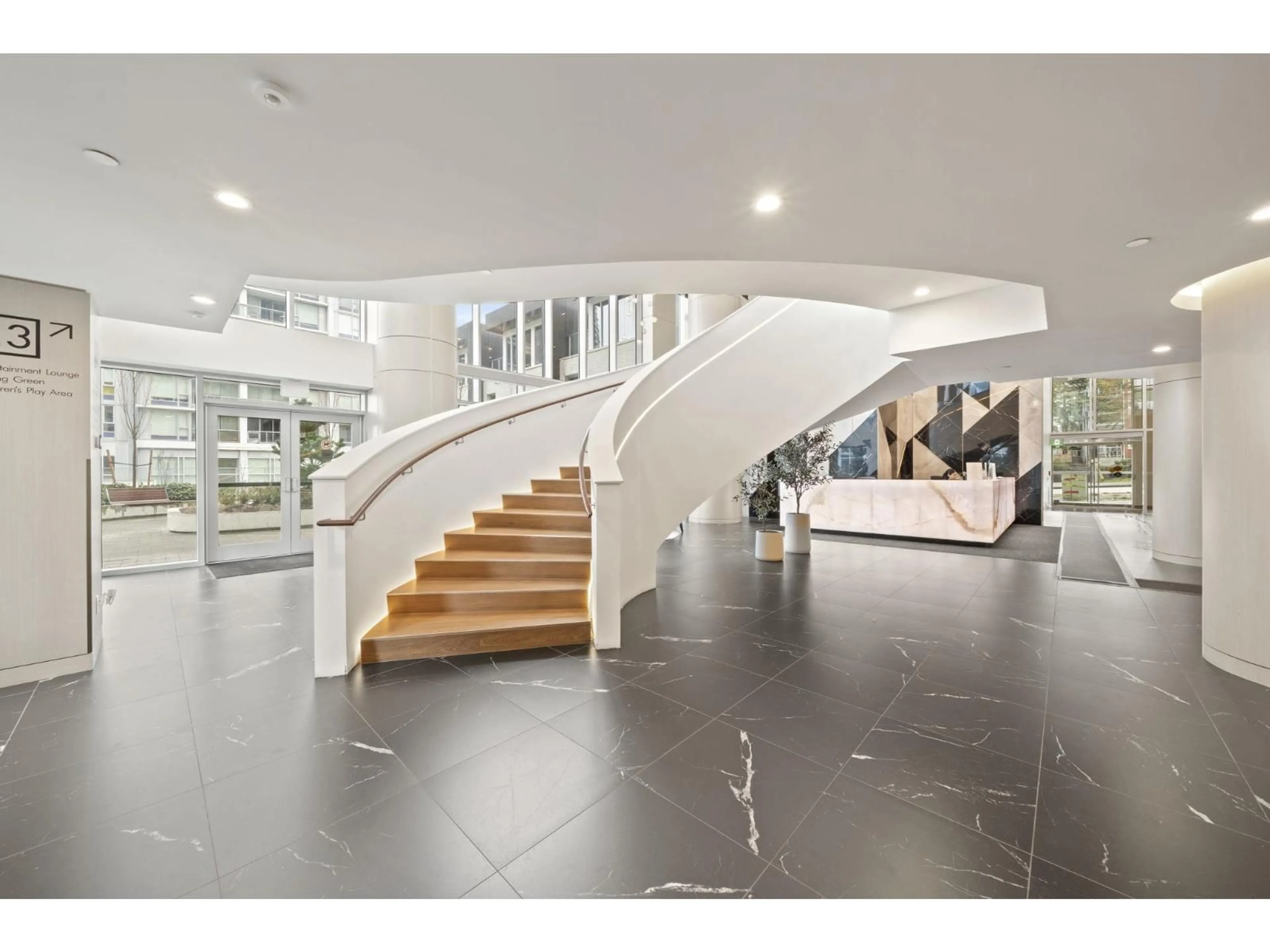 Indoor foyer for 1202 - 13778 100 AVENUE, Surrey British Columbia V3T0V3