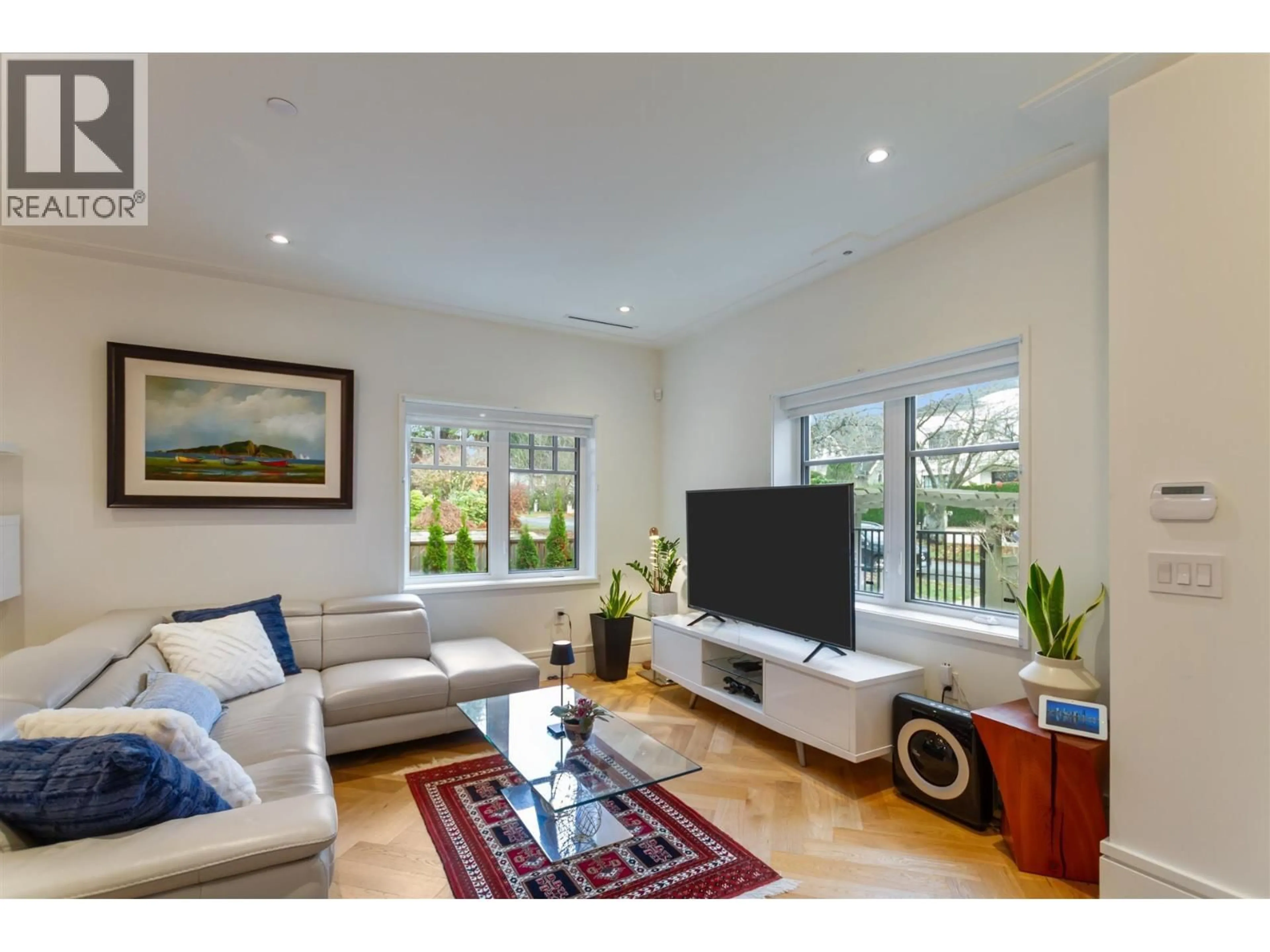 Living room with furniture, unknown for B - 7061 CYPRESS STREET, Vancouver British Columbia V7N3E6