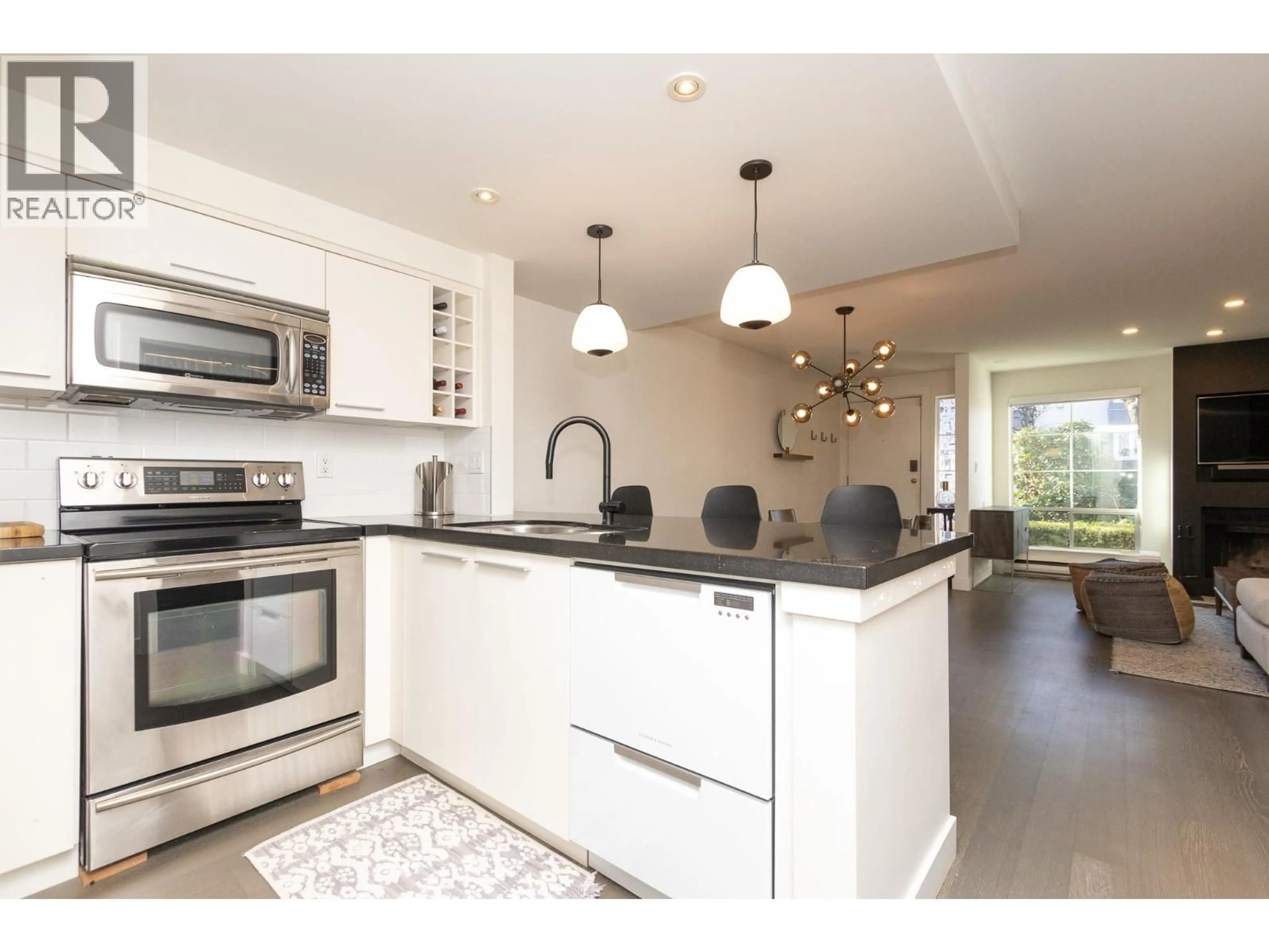 Open concept kitchen, unknown for 3062 WILLOW STREET, Vancouver British Columbia V5Z3P3