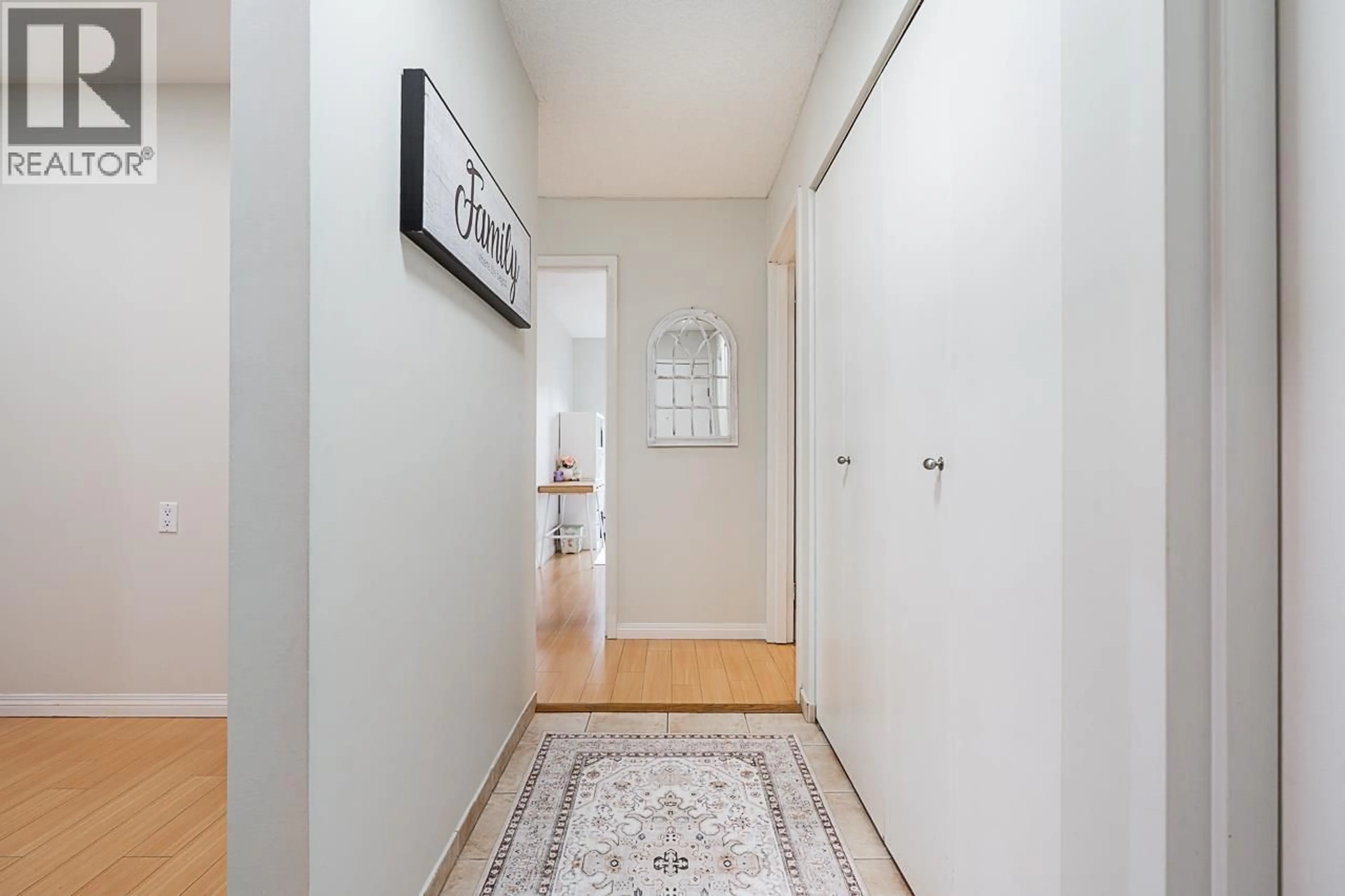 Indoor entryway for 322 - 8880 NO. 1 ROAD, Richmond British Columbia V7C4C3