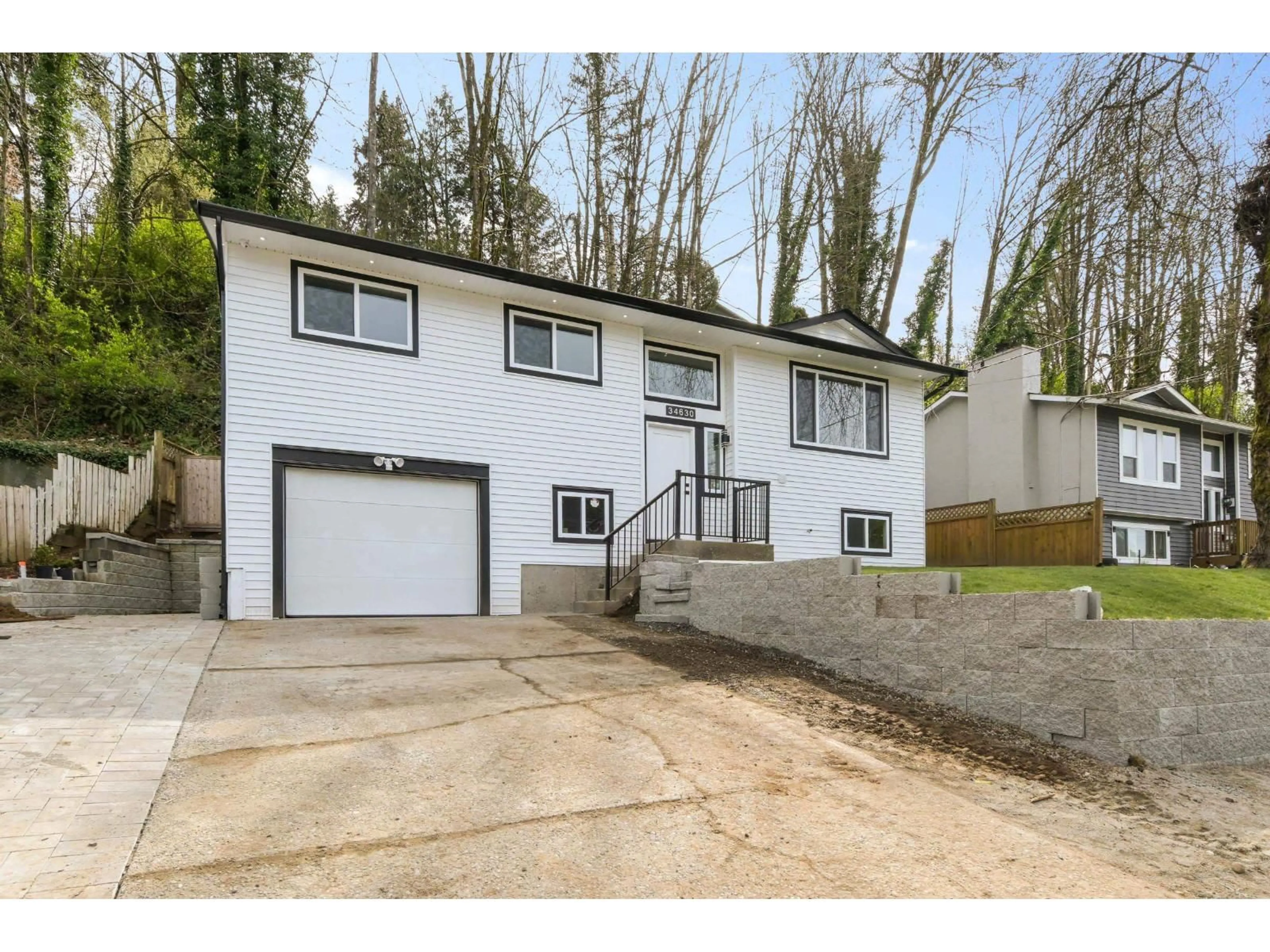 Unknown for 34630 IMMEL STREET, Abbotsford British Columbia V2S4T7