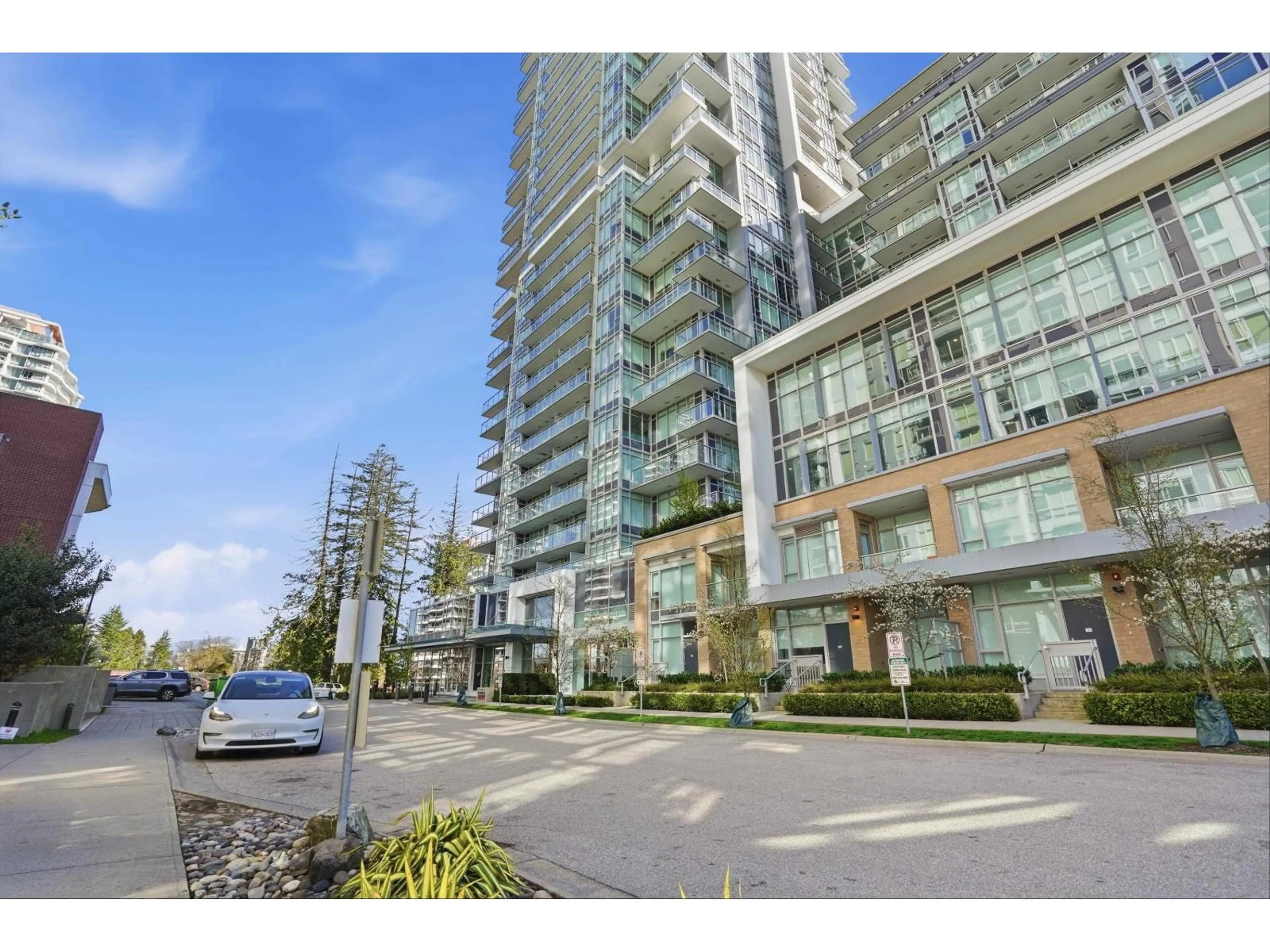 Unknown for 1108 - 13350 CENTRAL AVENUE, Surrey British Columbia V3T0S1