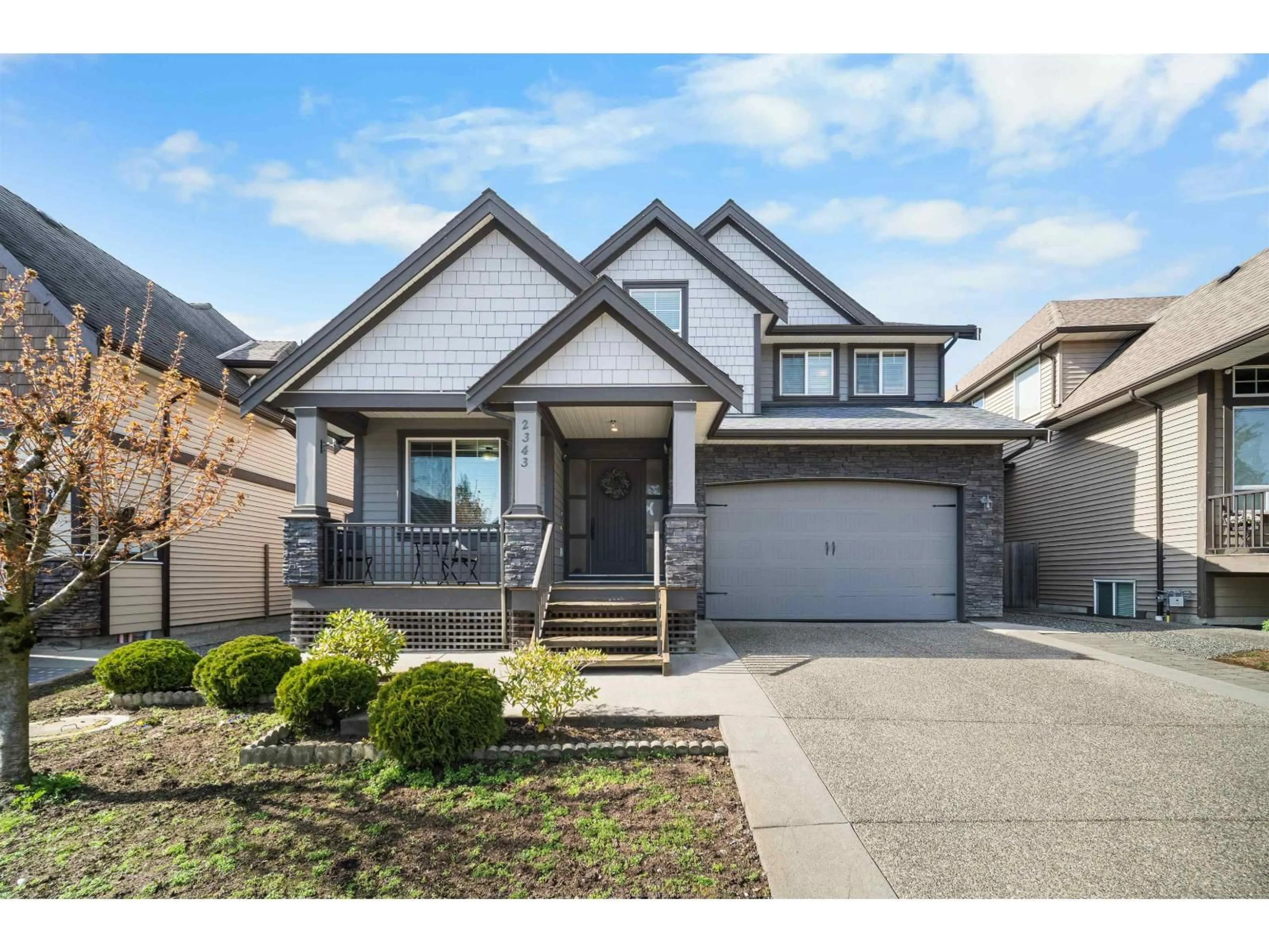 Home with vinyl exterior material, street for 2343 MERLOT BOULEVARD, Abbotsford British Columbia V4X0A6