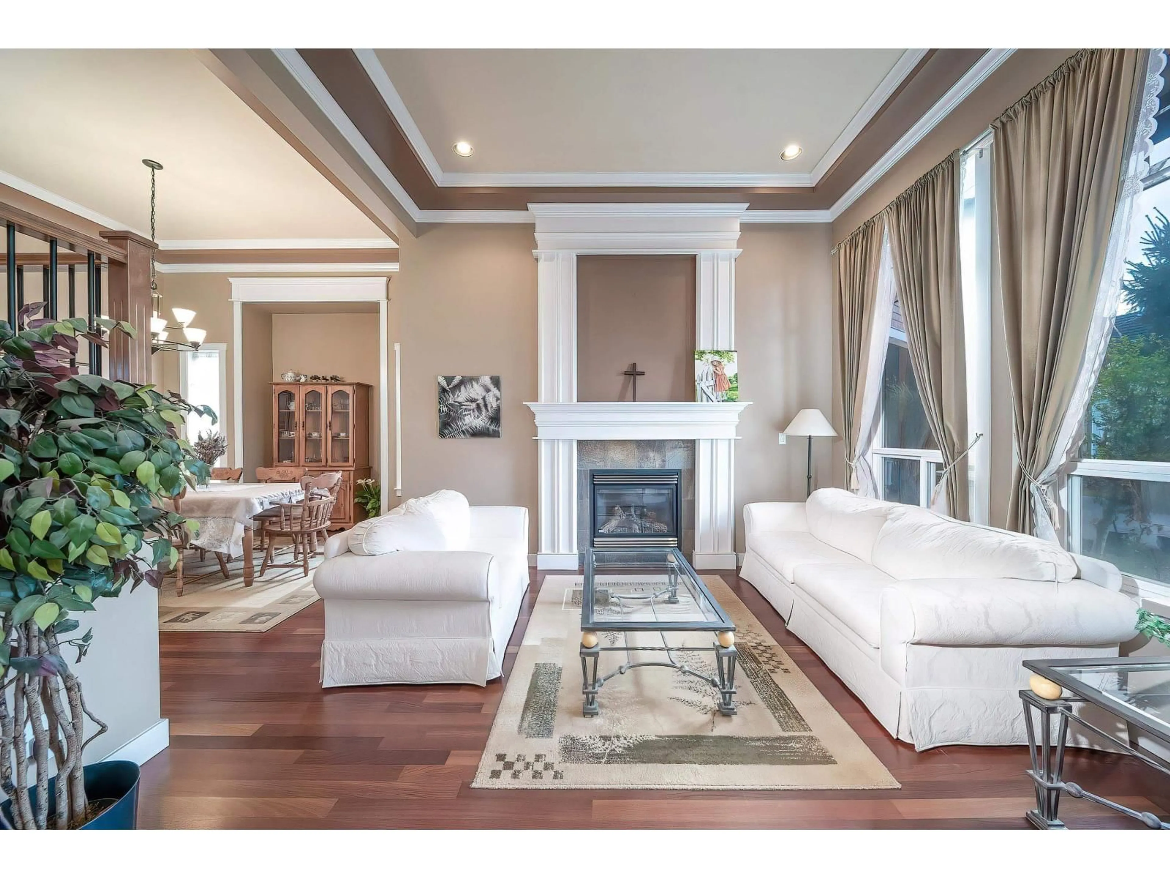 Living room with furniture, unknown for 15959 110A AVENUE, Surrey British Columbia V4N4Y2