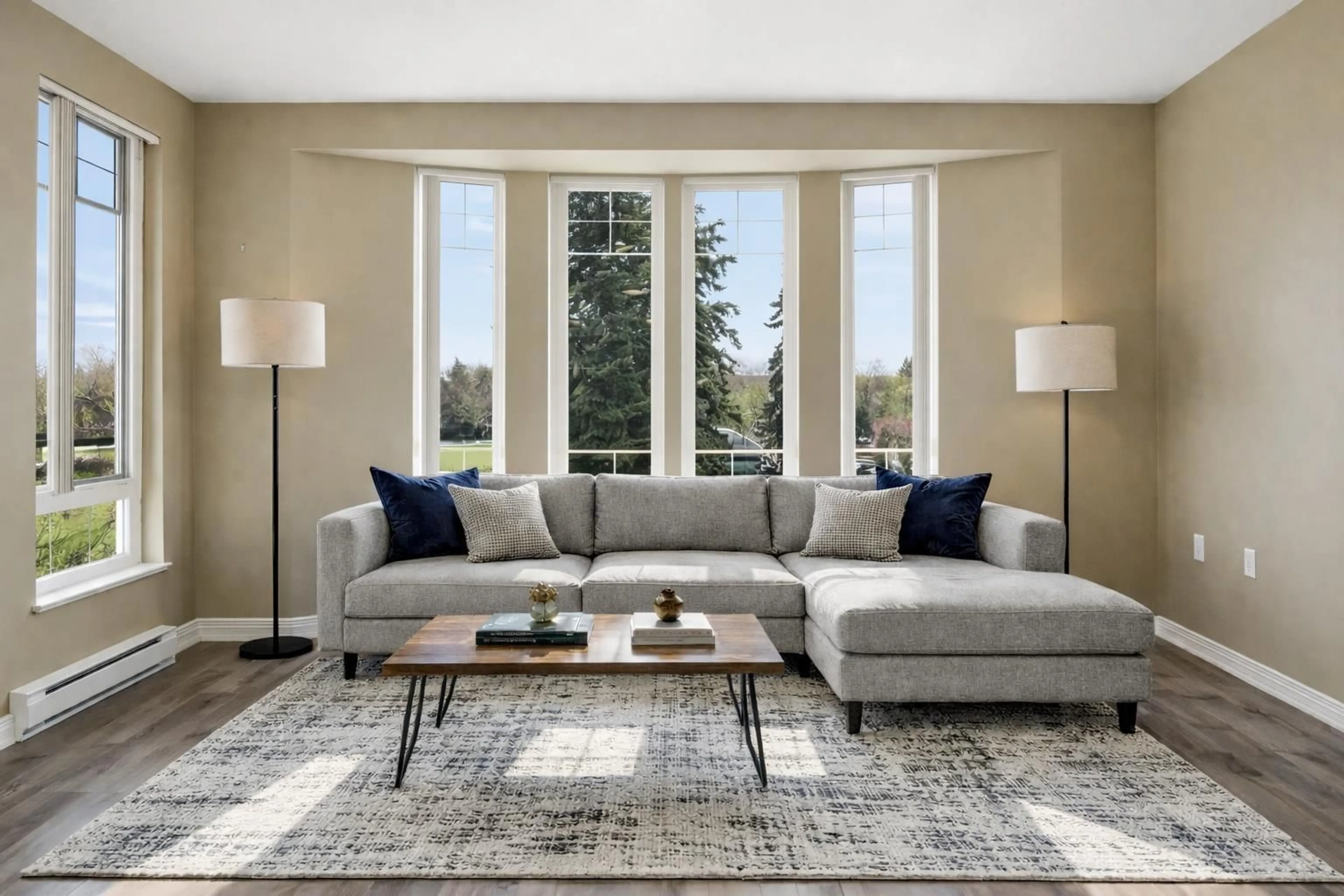 Living room with furniture, carpet floor for 302 - 5475 201 STREET, Langley British Columbia V3A1P8