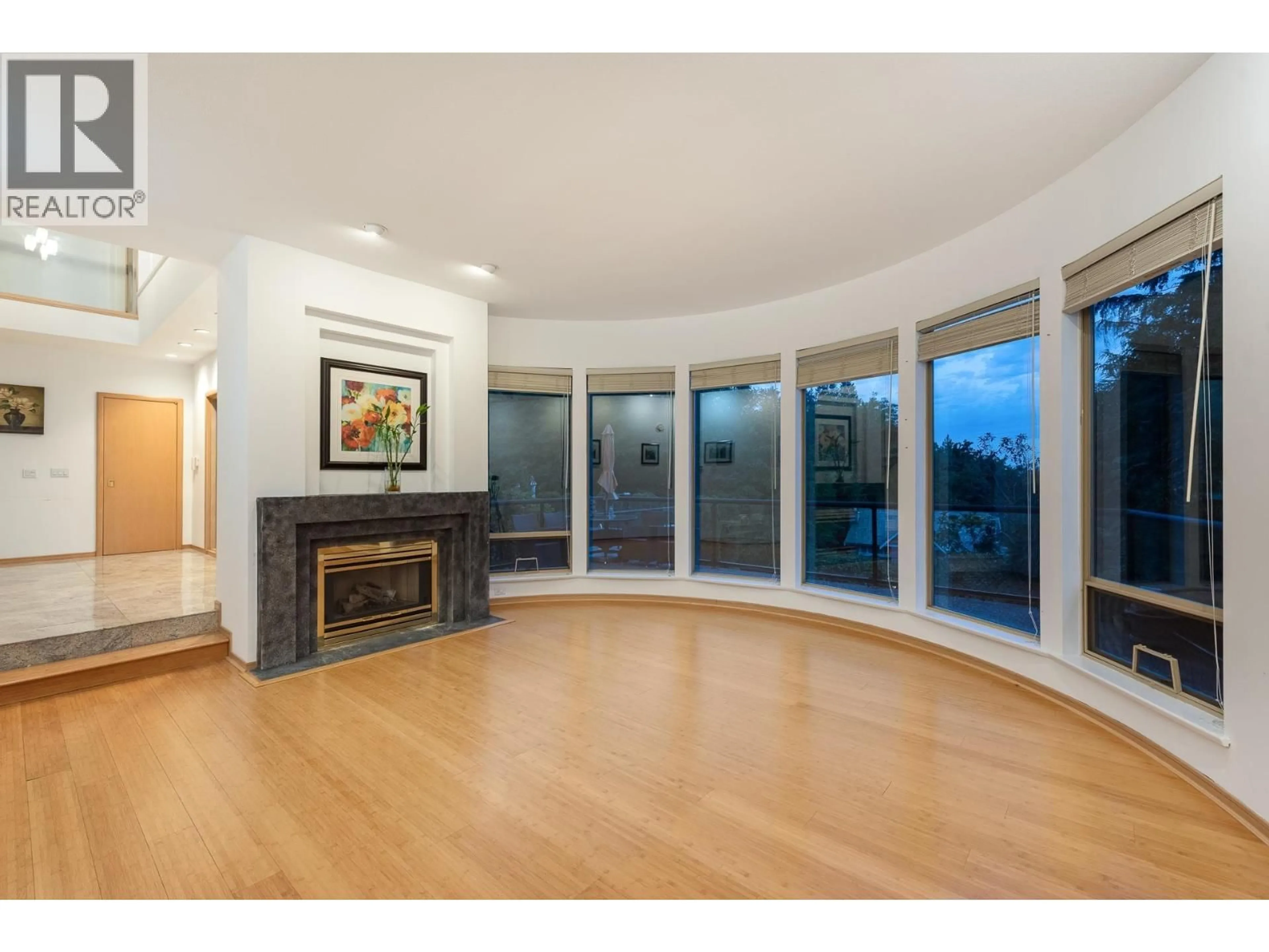 Indoor foyer for 4779 WOODLEY DRIVE, West Vancouver British Columbia V7S3A6