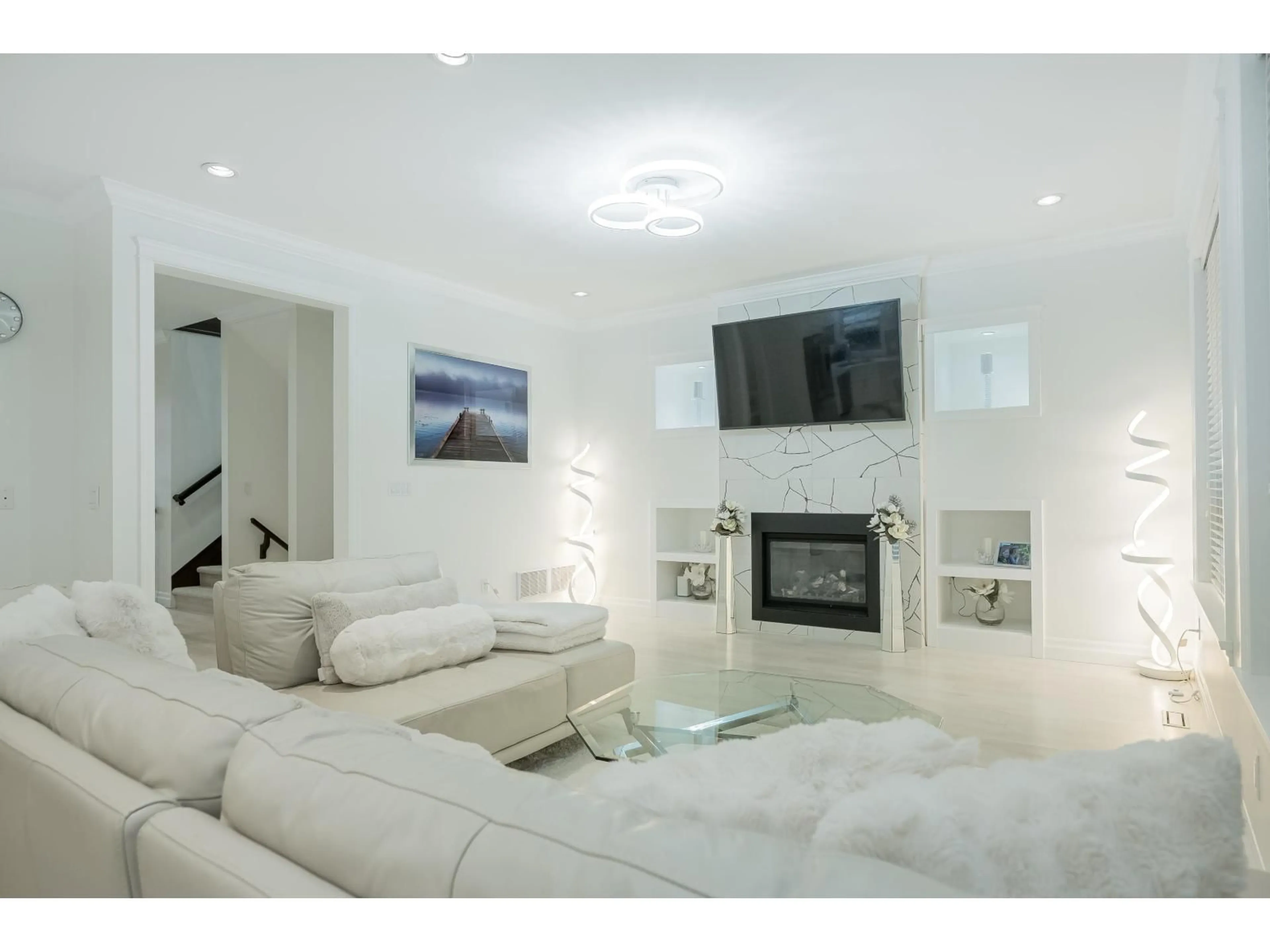 Home theater for 17447 0A AVENUE, Surrey British Columbia V3S9P3