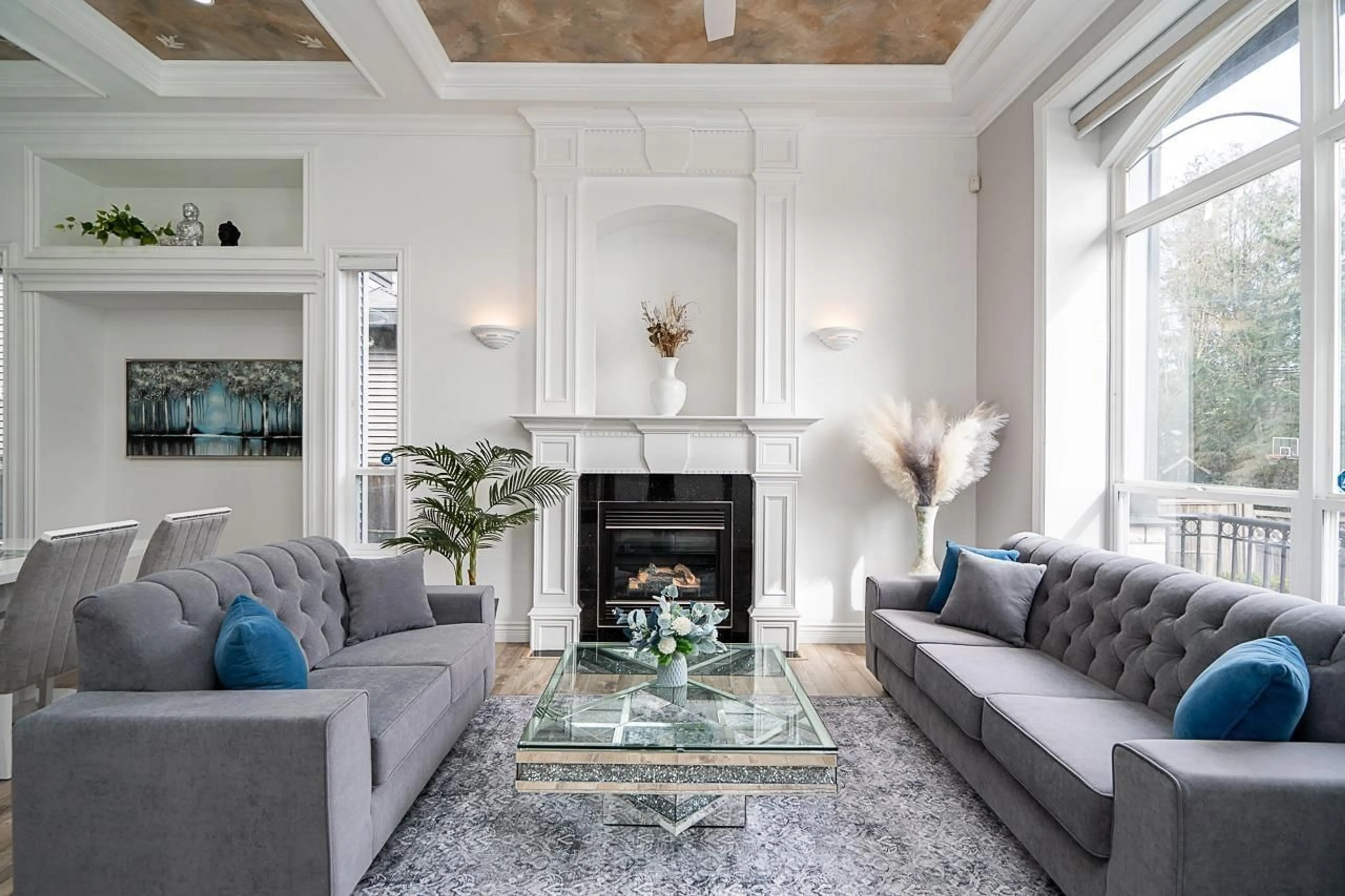 Living room with furniture, unknown for 12761 60A AVENUE, Surrey British Columbia V3X0A1