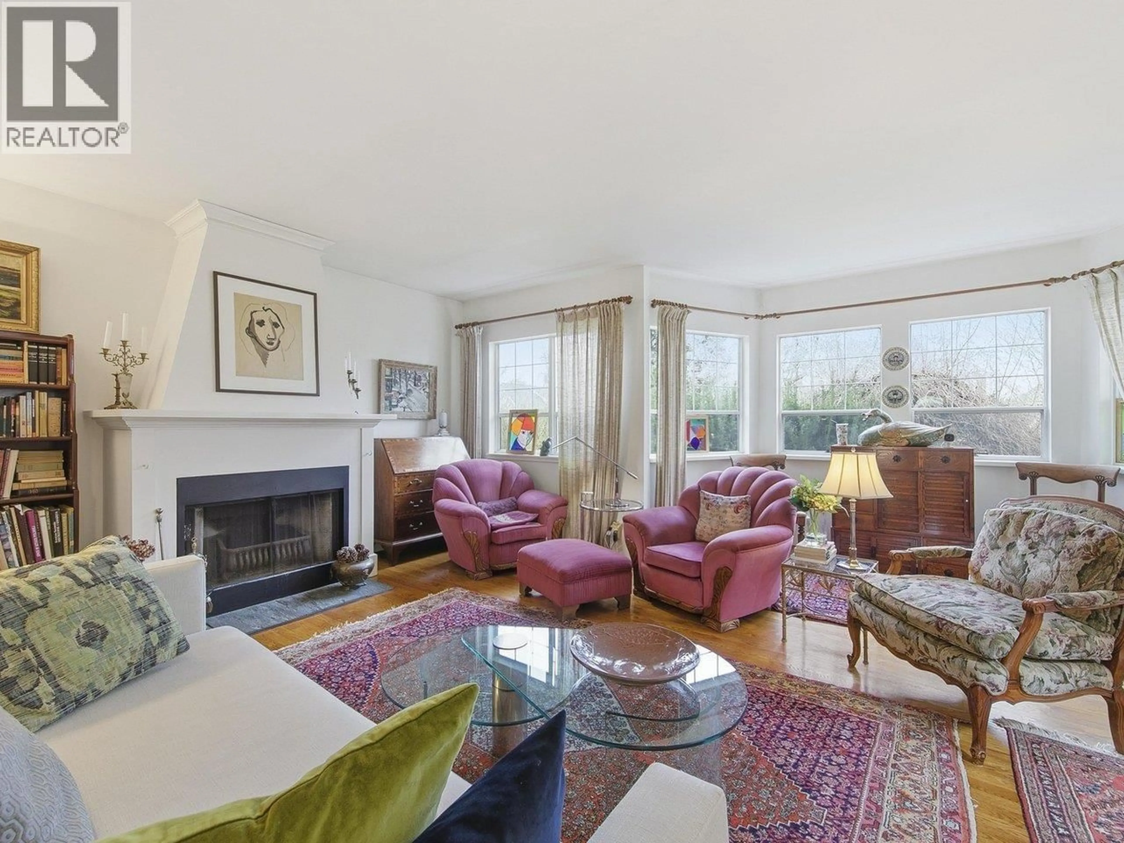 Living room with furniture, unknown for 4508 12TH AVENUE, Vancouver British Columbia V6R2R5