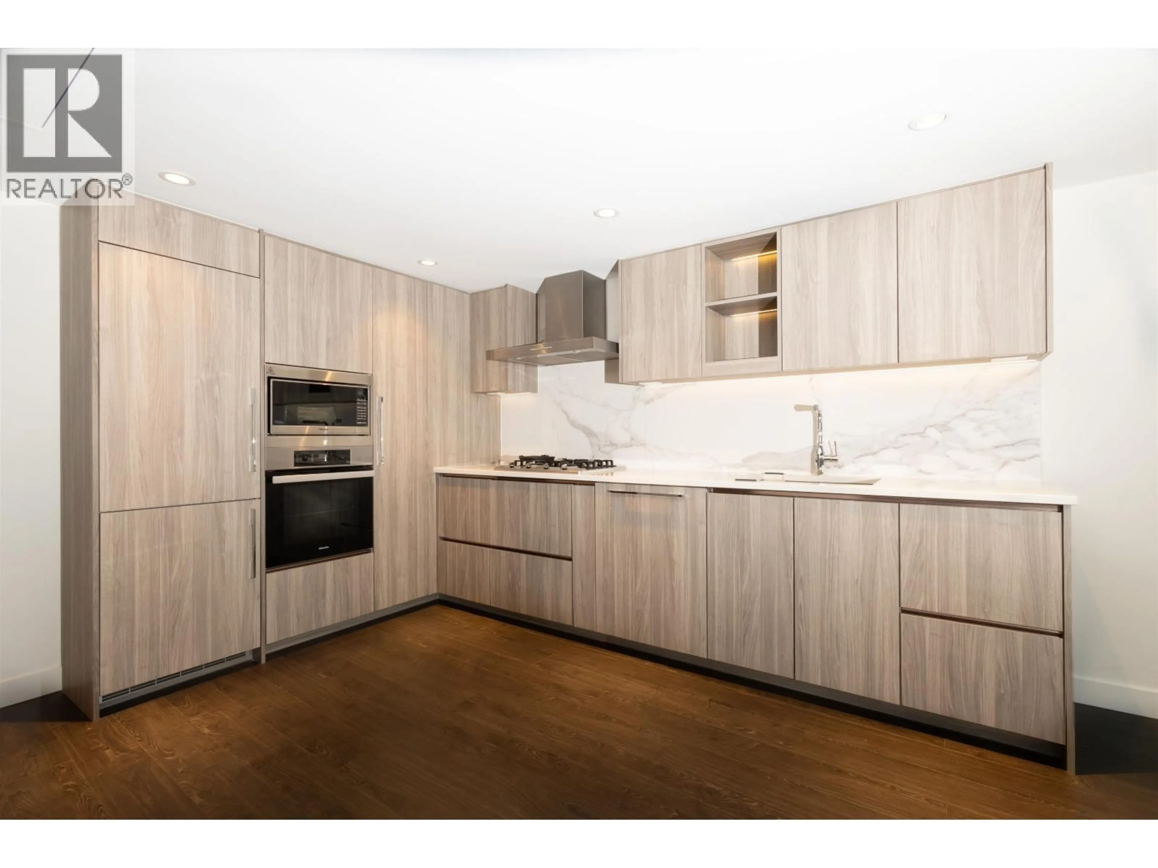 Standard kitchen, wood/laminate floor for 605 - 8555 CAPSTAN WAY, Richmond British Columbia V6X0W1