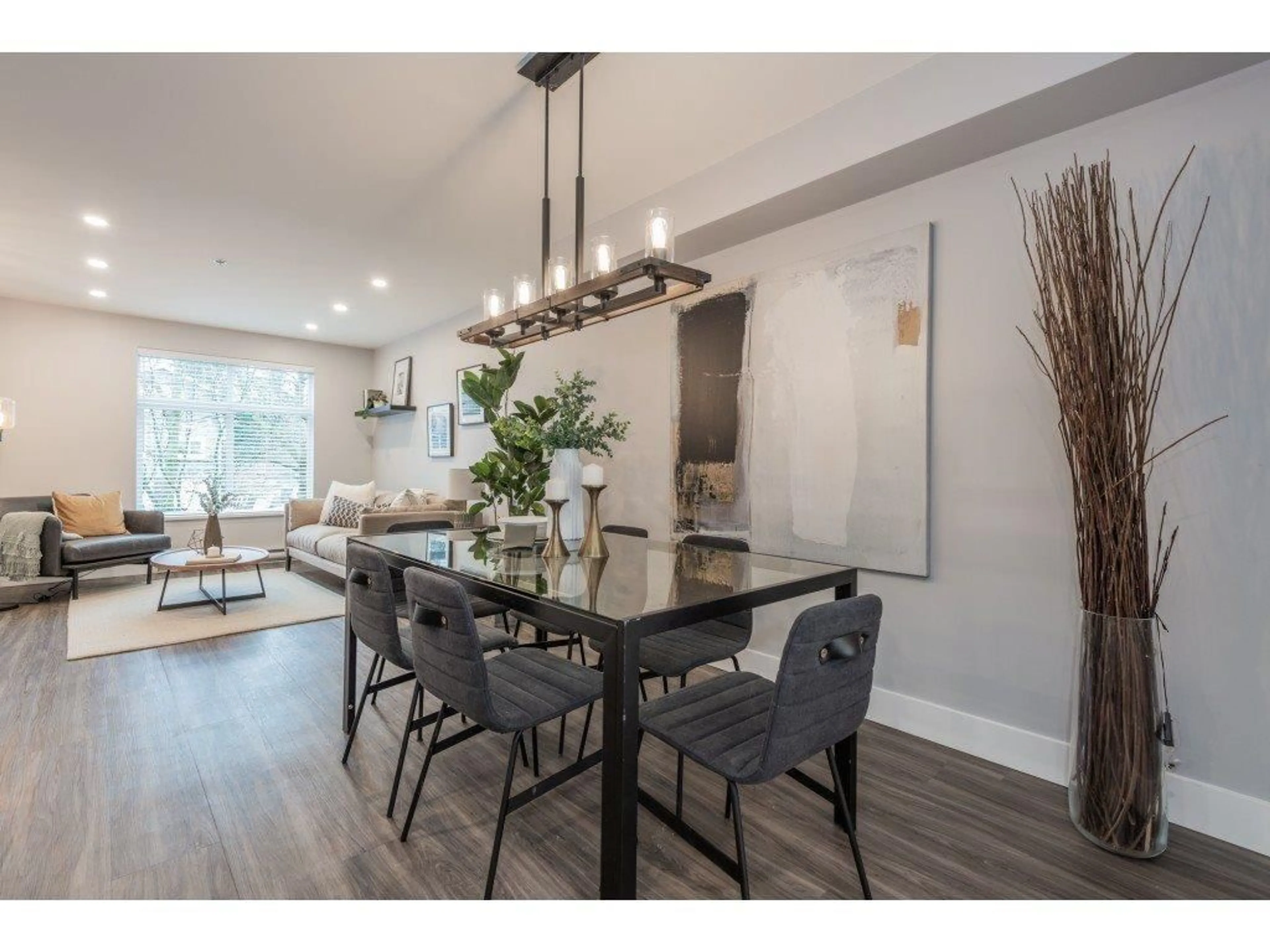 Dining room, wood/laminate floor for 3 - 15833 26 AVENUE, Surrey British Columbia V3Z2X5