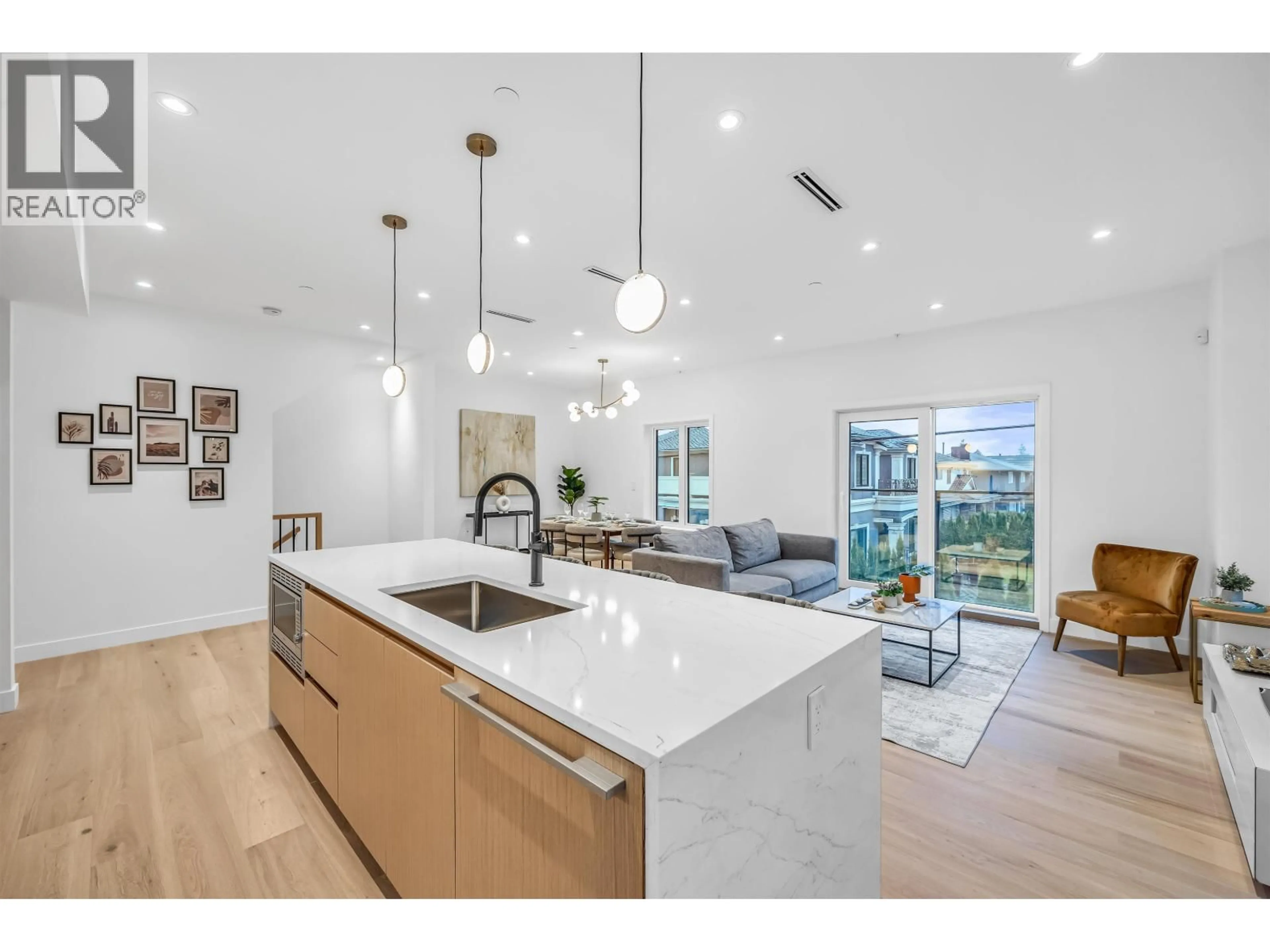 Open concept kitchen, unknown for 1016 52ND AVENUE, Vancouver British Columbia V6P1H5