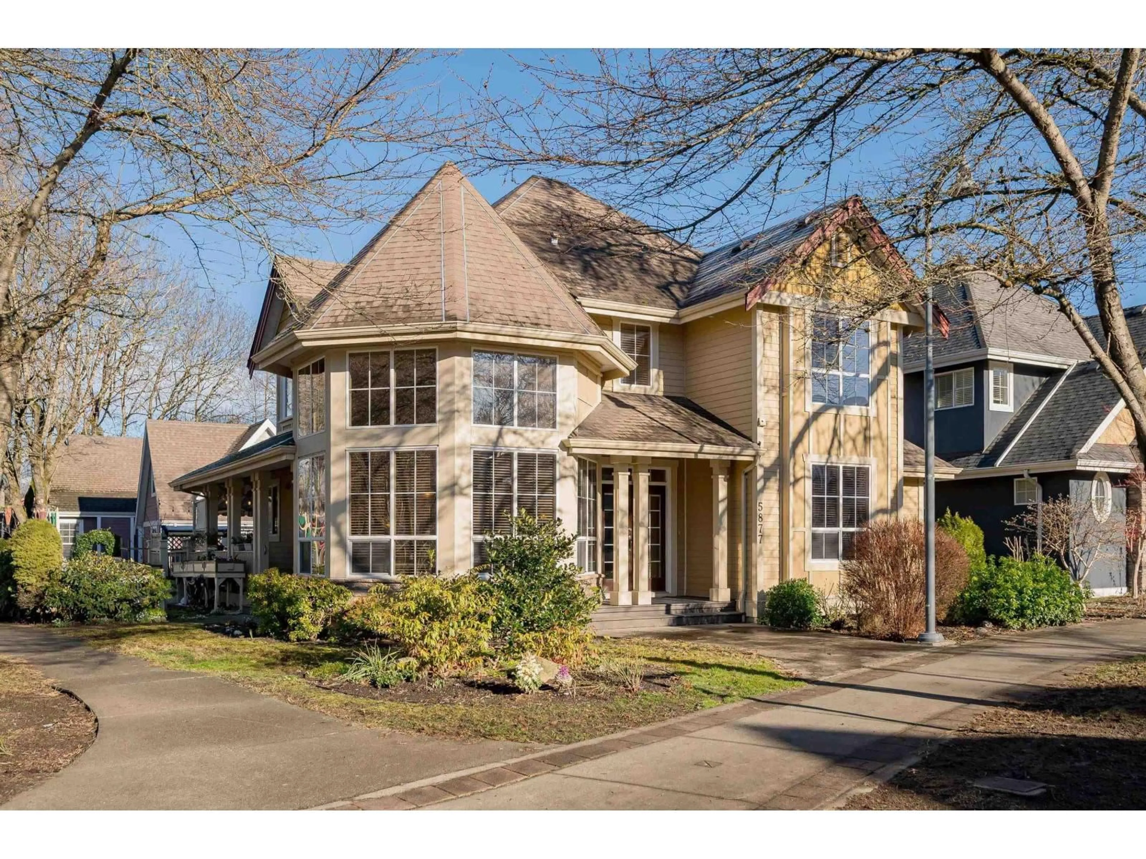 Home with brick exterior material, street for 5877 GARRISON BOULEVARD, Chilliwack British Columbia V2R5X8