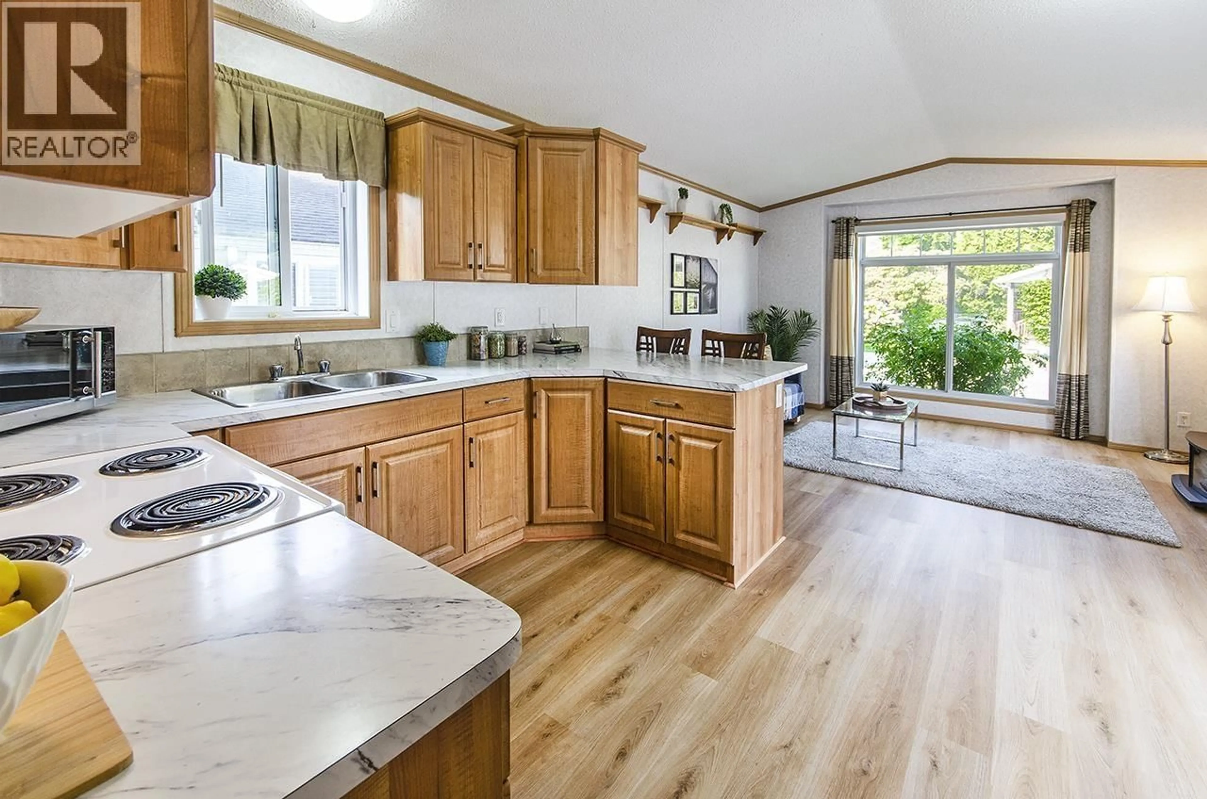Open concept kitchen, unknown for 222 TYEE DRIVE, West Vancouver British Columbia V7P1V7