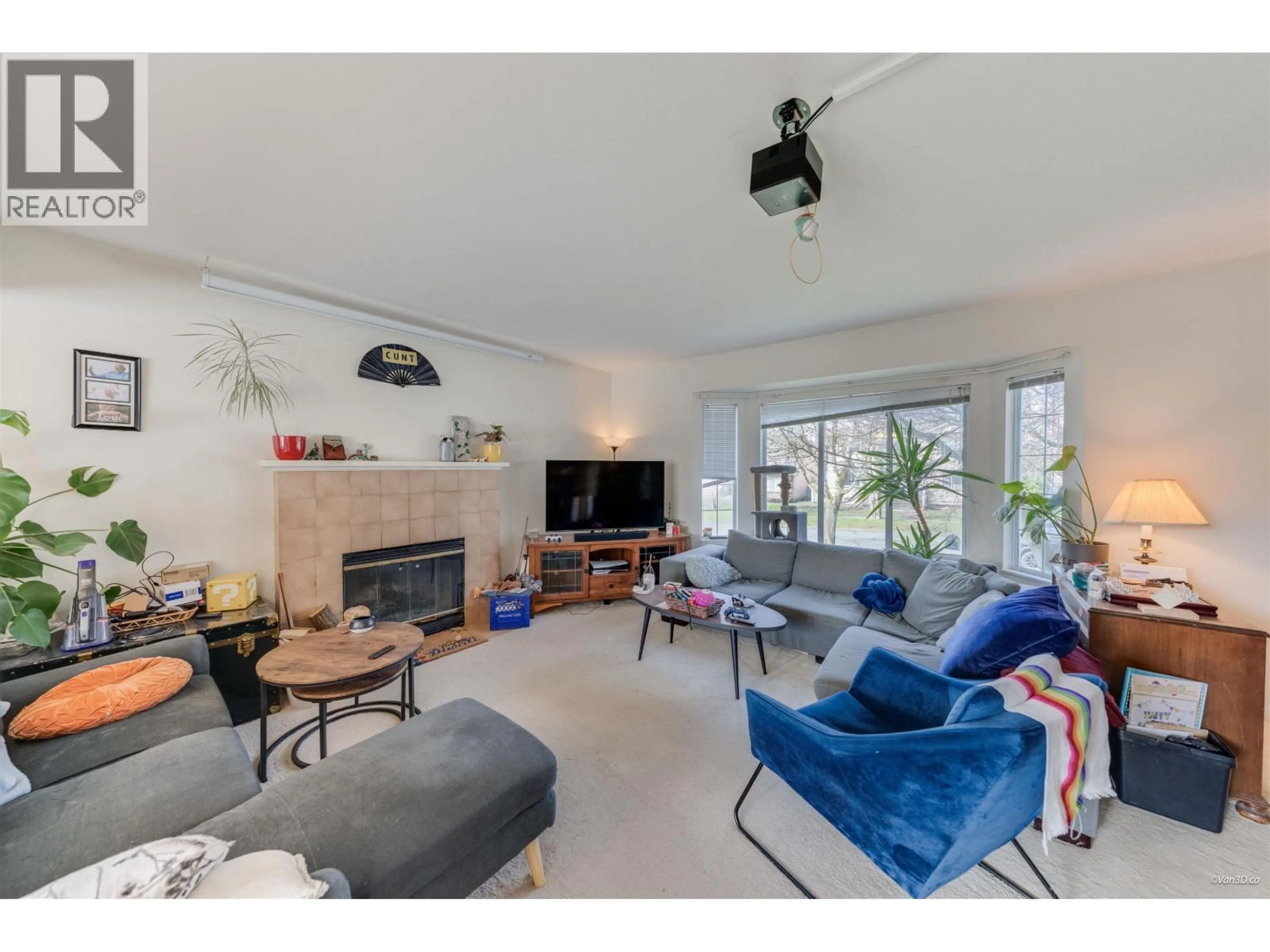 Living room with furniture, unknown for 5592 ELIZABETH STREET, Vancouver British Columbia V5Y3J9