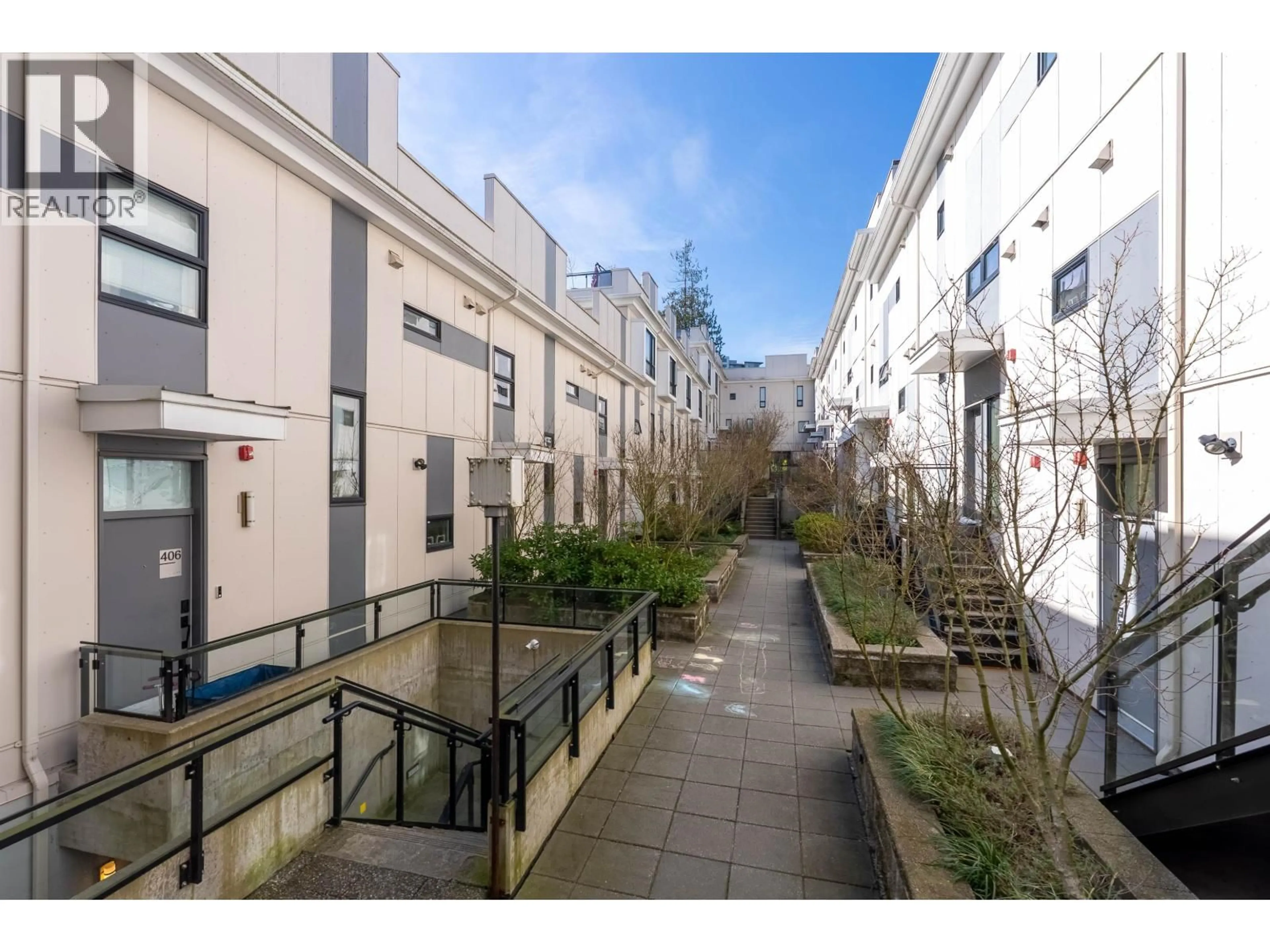 Unknown for 407 - 9350 UNIVERSITY HIGH STREET, Burnaby British Columbia V5A0B6