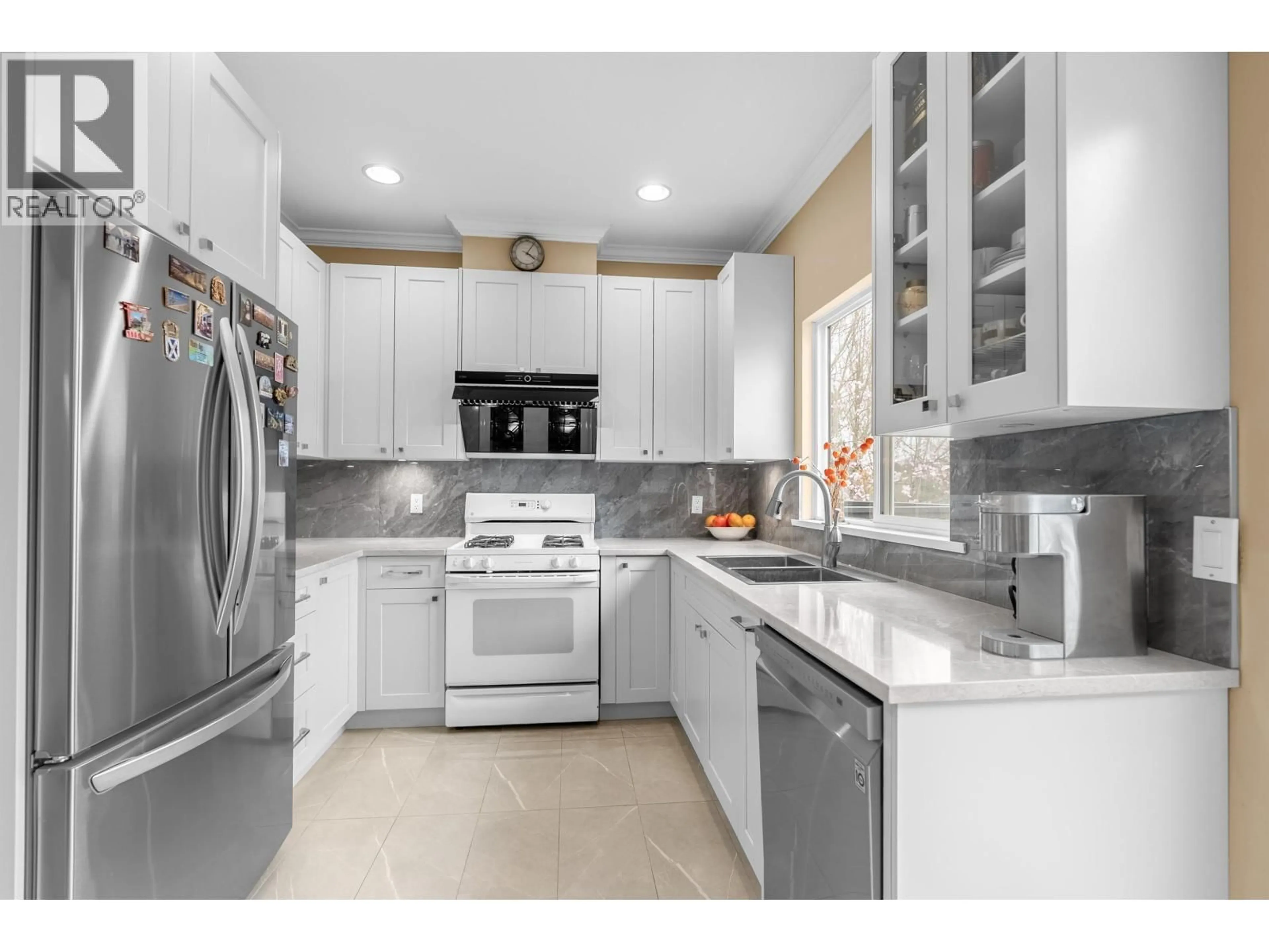 Contemporary kitchen, ceramic/tile floor for 7 - 11888 MELLIS DRIVE, Richmond British Columbia V6X1M1