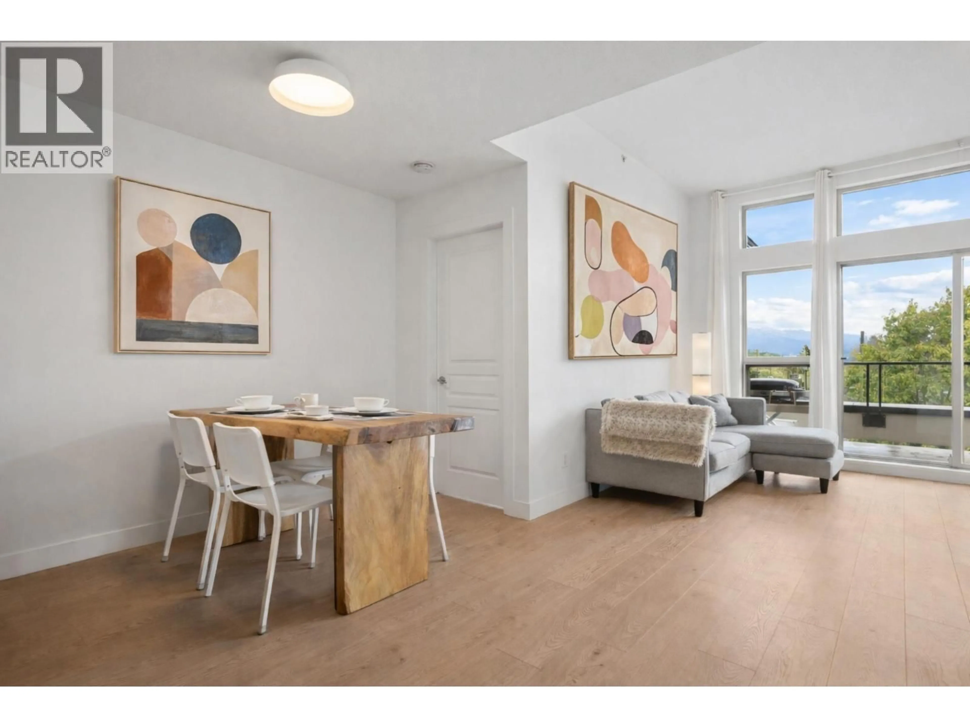 Unknown for 404 - 738 29TH AVENUE, Vancouver British Columbia V5V0B6