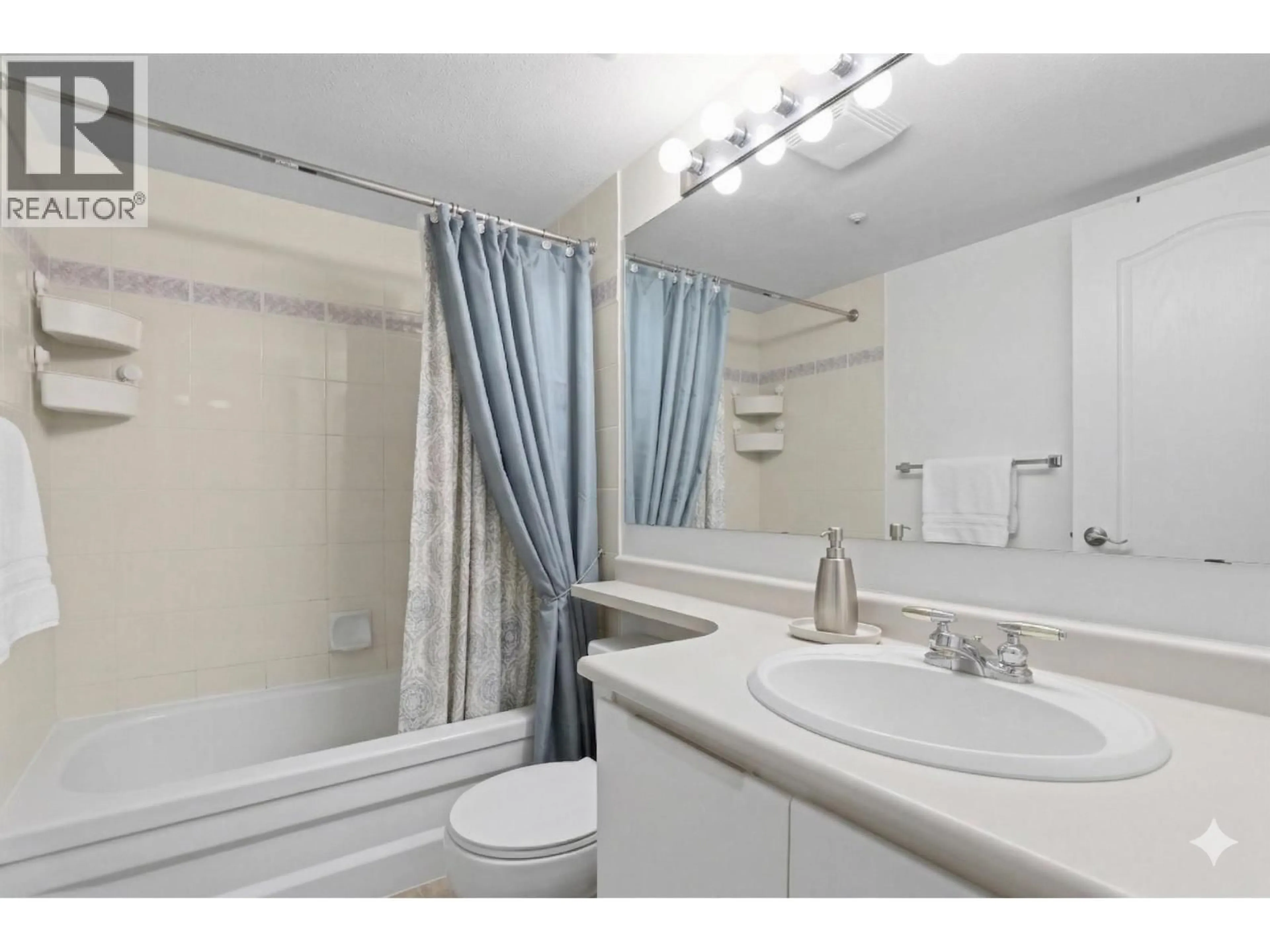 Standard bathroom, unknown for 103 - 3480 YARDLEY AVENUE, Vancouver British Columbia V5R6B3