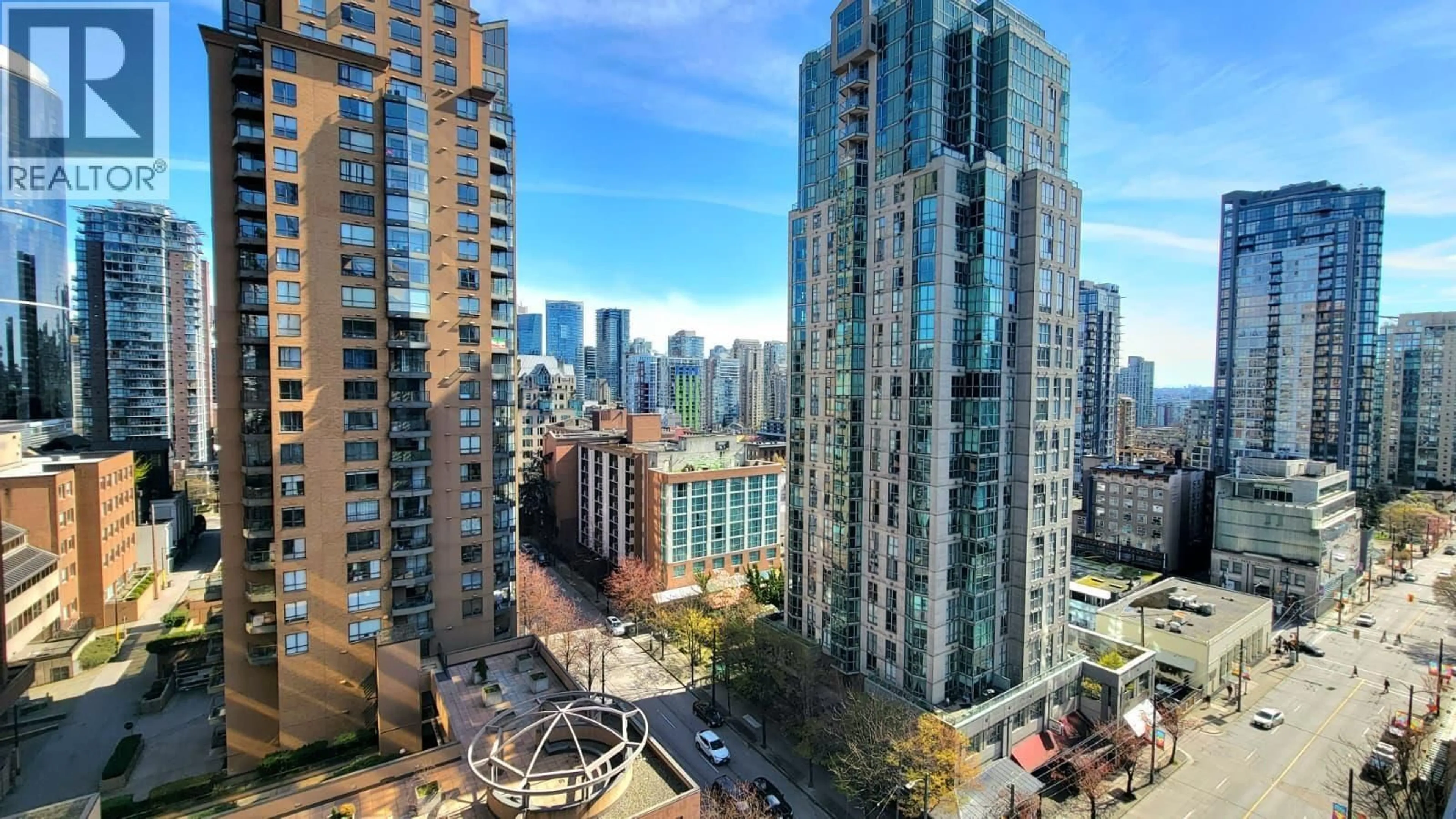 A pic from outside/outdoor area/front of a property/back of a property/a pic from drone, city buildings view from balcony for 1202 - 1205 HOWE STREET, Vancouver British Columbia V6Z0B2