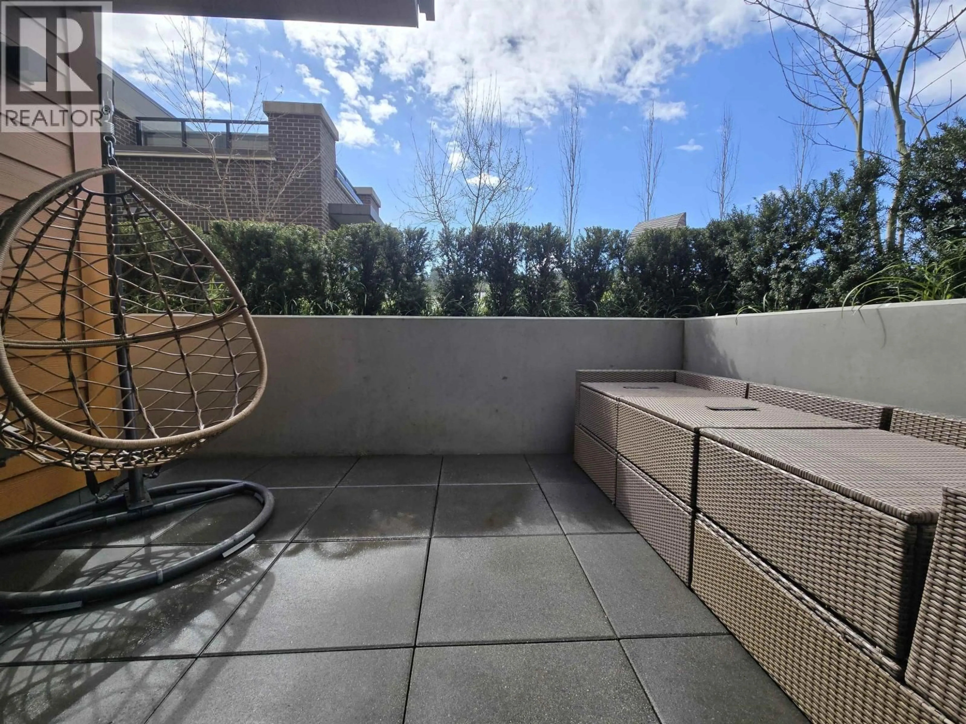 Patio, unknown for 224 - 3131 MURRAY STREET, Port Moody British Columbia V3H0L9