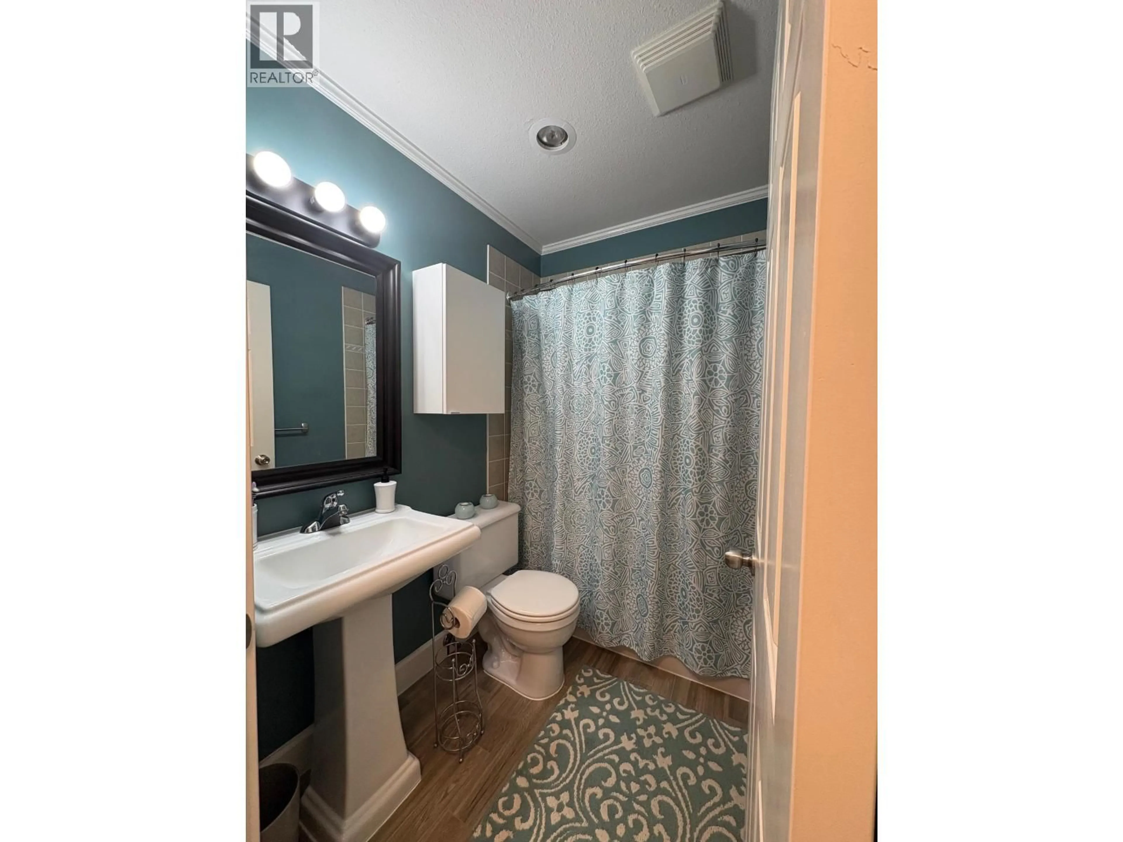 Standard bathroom, ceramic/tile floor for 25 - 11464 FISHER STREET, Maple Ridge British Columbia V2X0H9