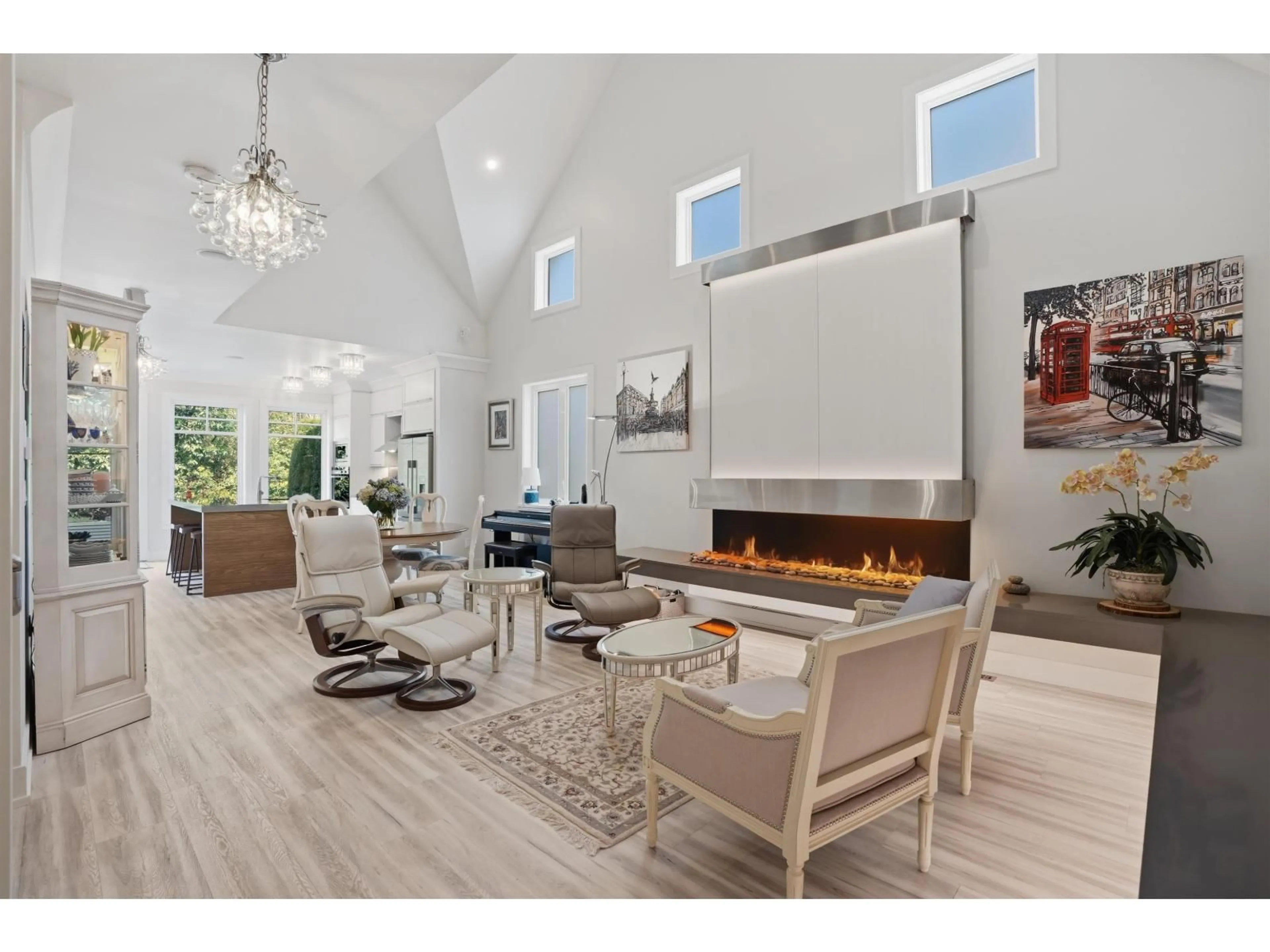 Living room with furniture, unknown for 14 - 3122 160TH STREET, Surrey British Columbia V3Z8K5