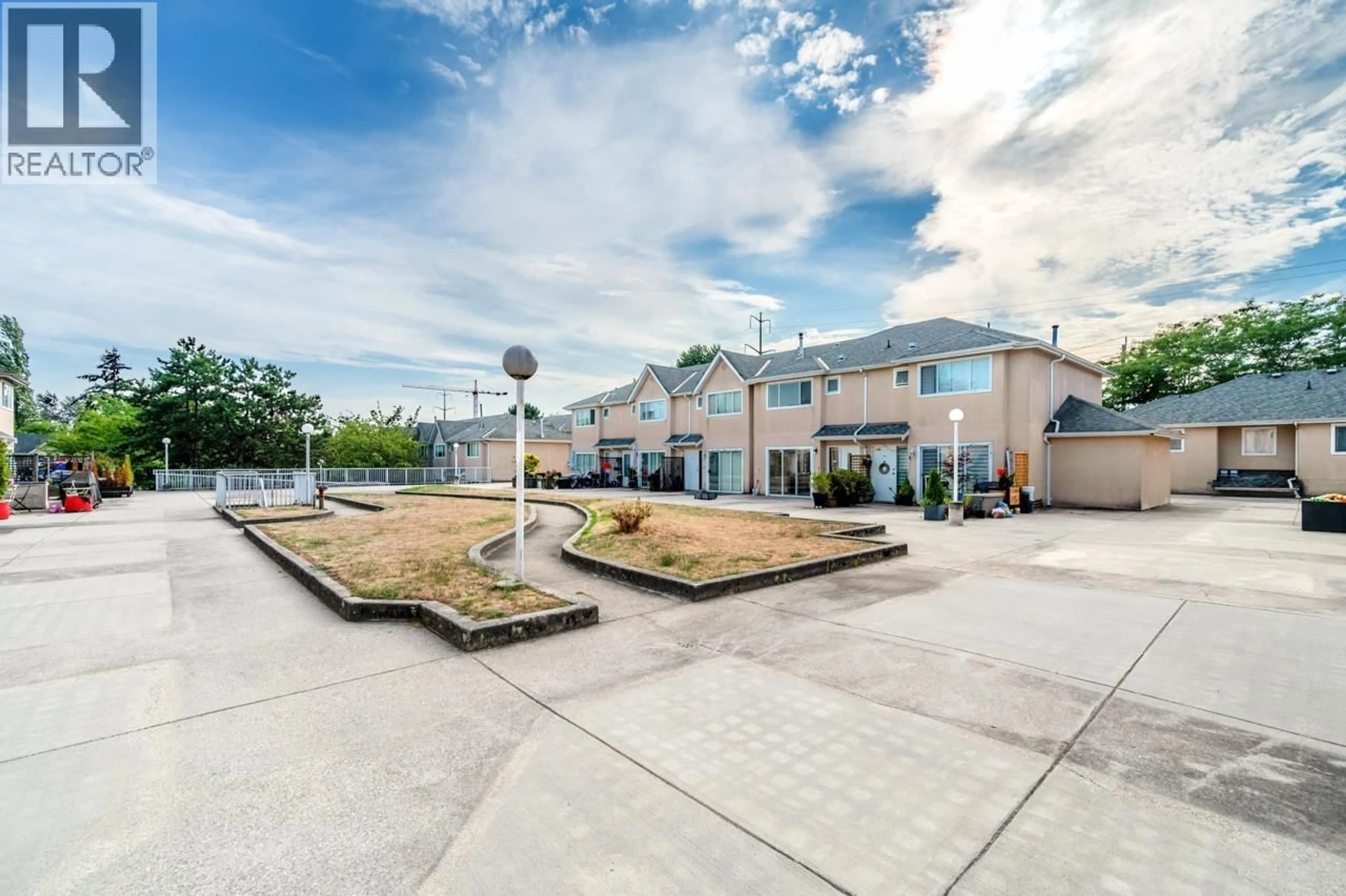 Patio, street for 201 - 2211 NO. 4 ROAD, Richmond British Columbia V6X3X1