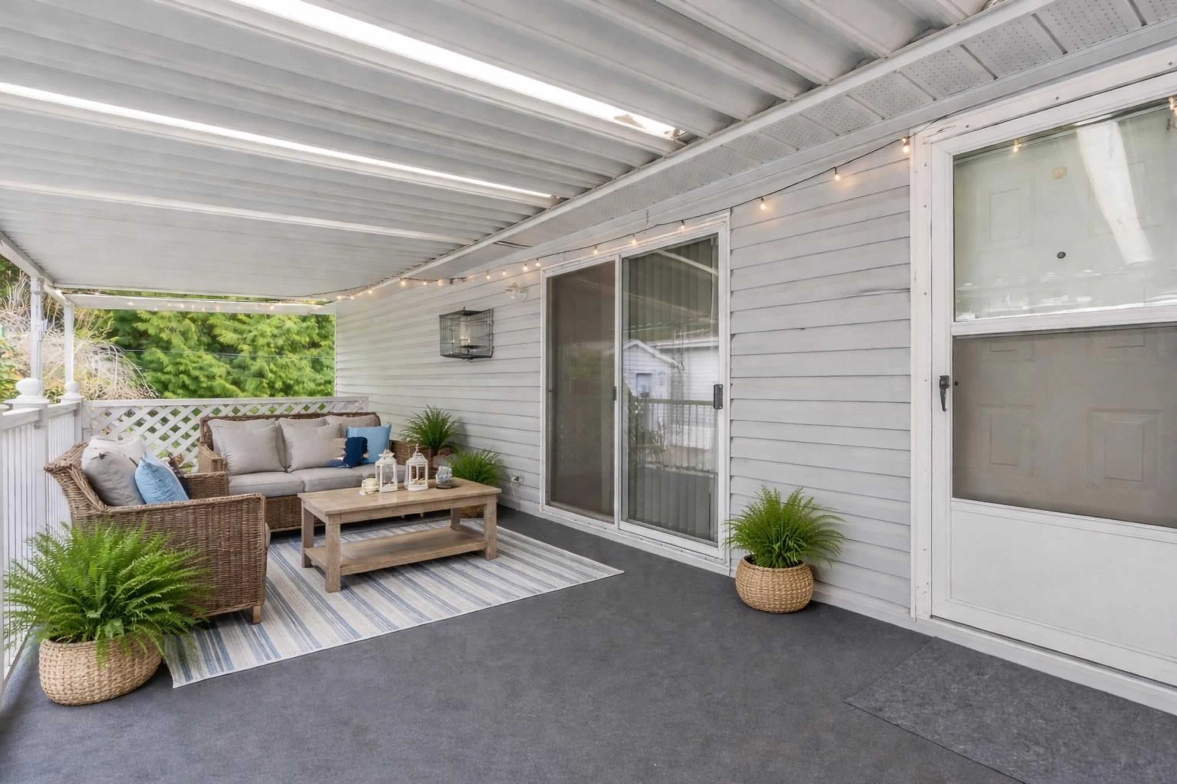 Patio, street for 242 - 20071 24 AVENUE, Langley British Columbia V2Z2A1