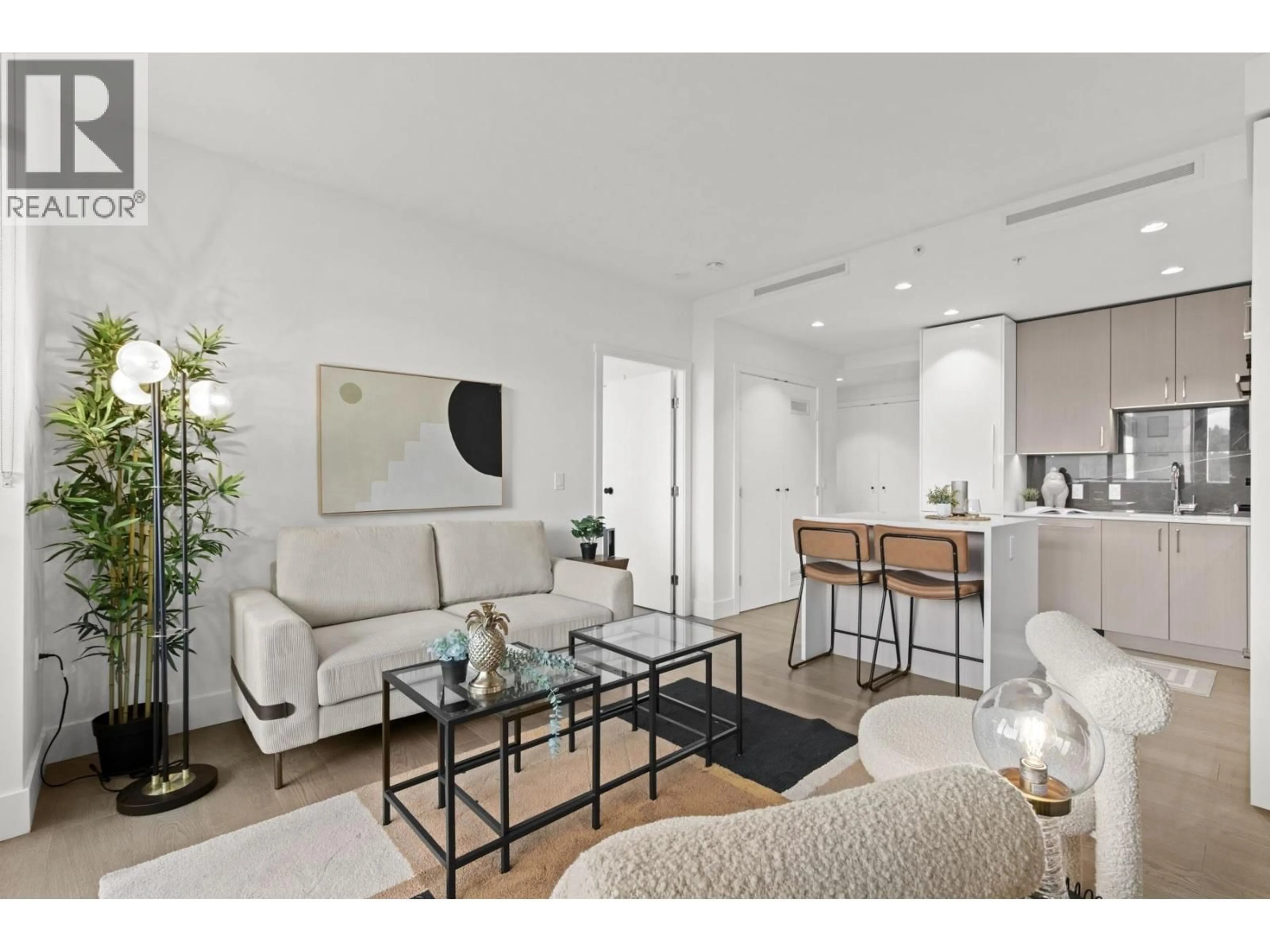 Living room with furniture, unknown for 201 - 1675 LIONS GATE LANE, North Vancouver British Columbia V7P3B4