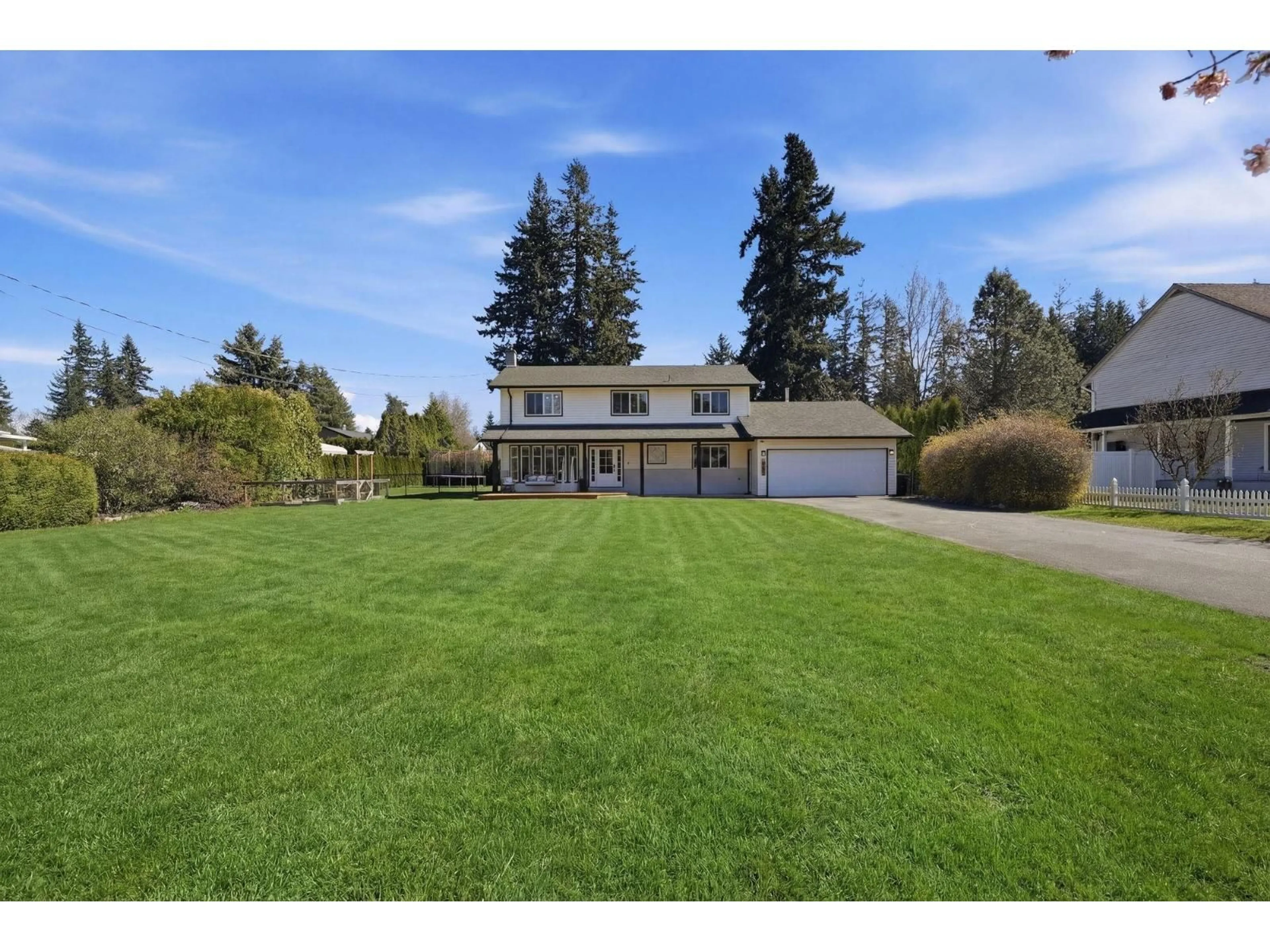 A pic from outside/outdoor area/front of a property/back of a property/a pic from drone, water/lake/river/ocean view for 5692 247A STREET, Langley British Columbia V2Z1H2