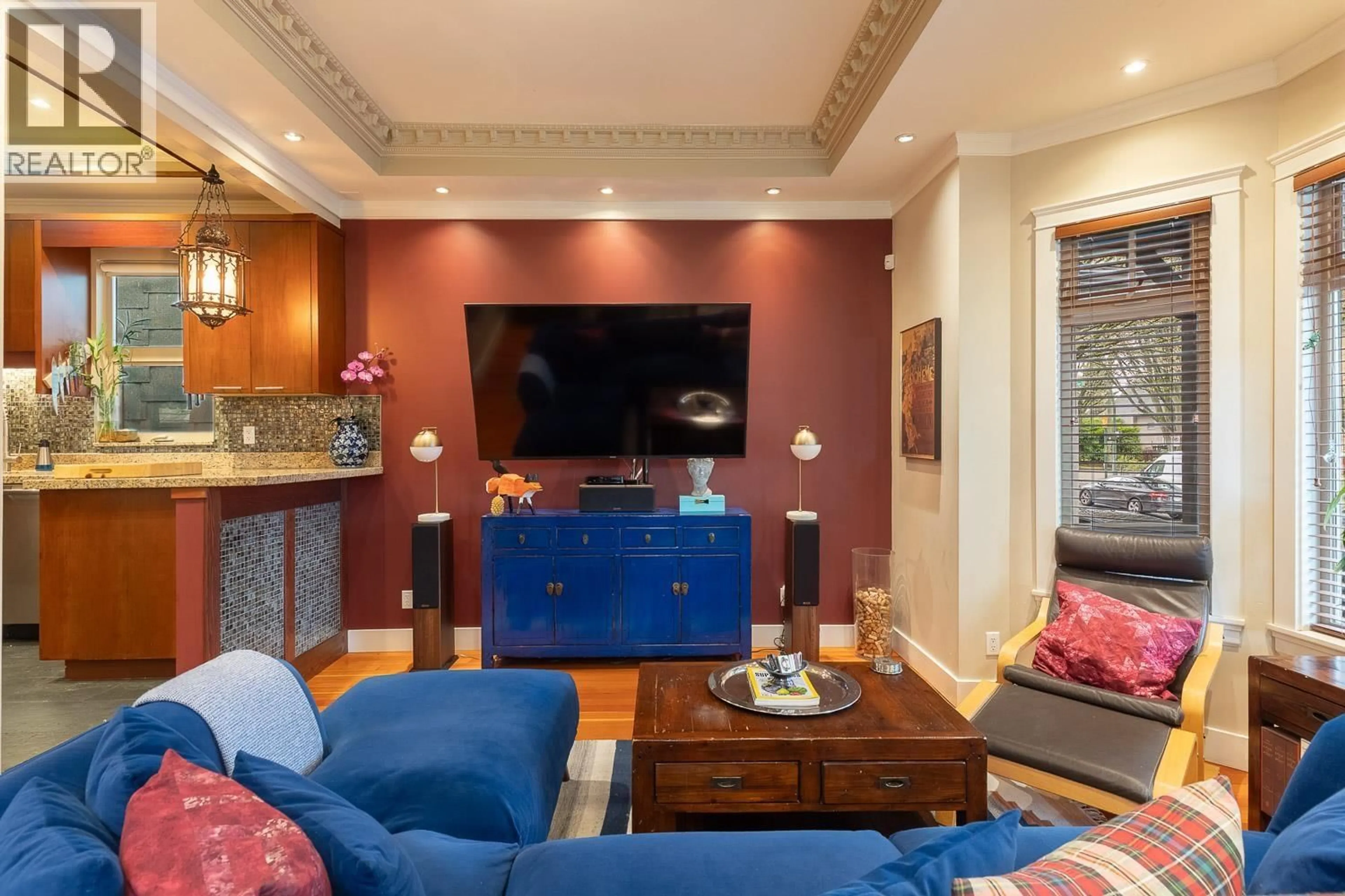 Living room with furniture, unknown for 557 PRIOR STREET, Vancouver British Columbia V6A2G4