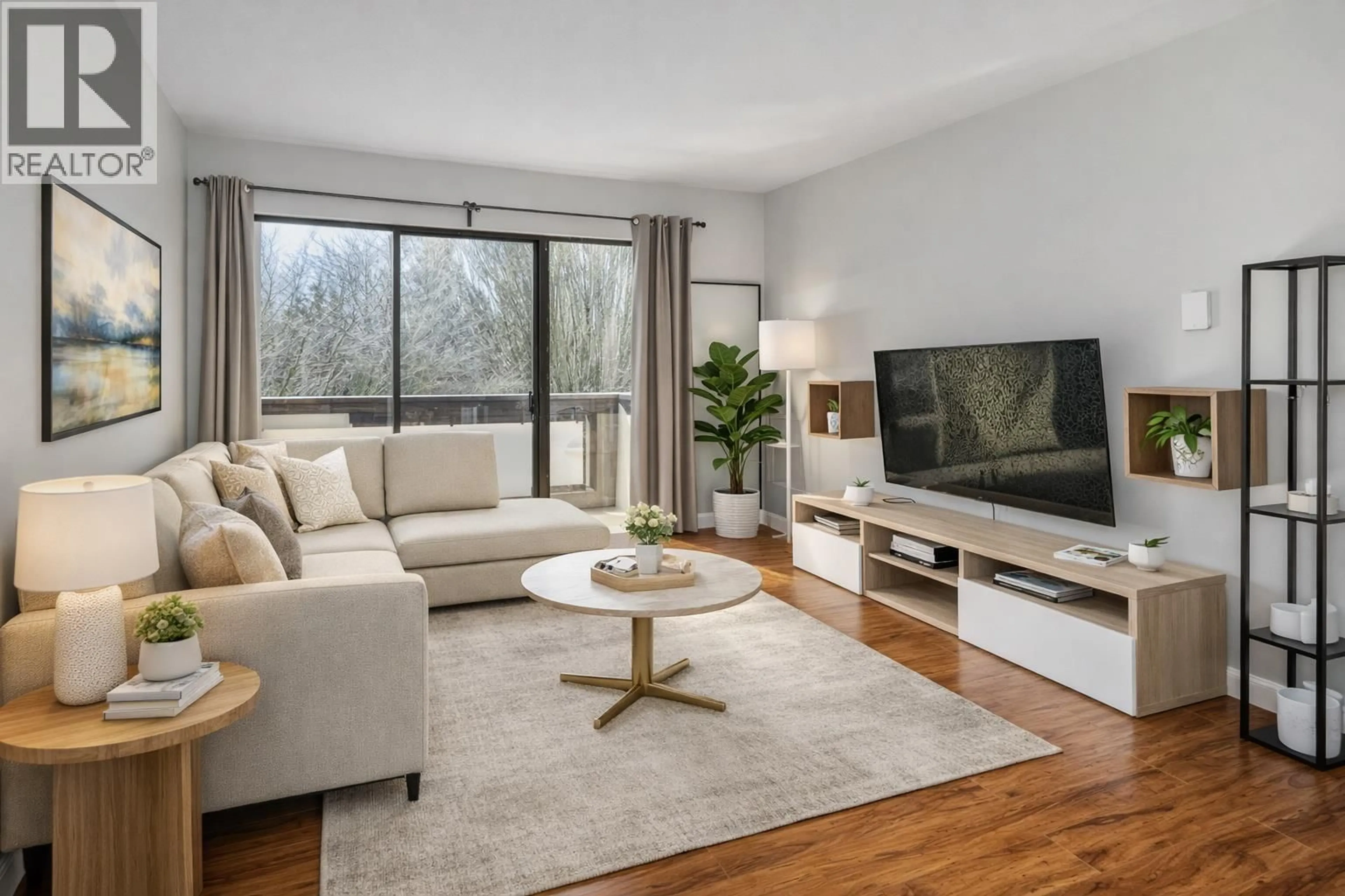 Living room with furniture, wood/laminate floor for 305 - 975 13TH AVENUE, Vancouver British Columbia V5Z1P4