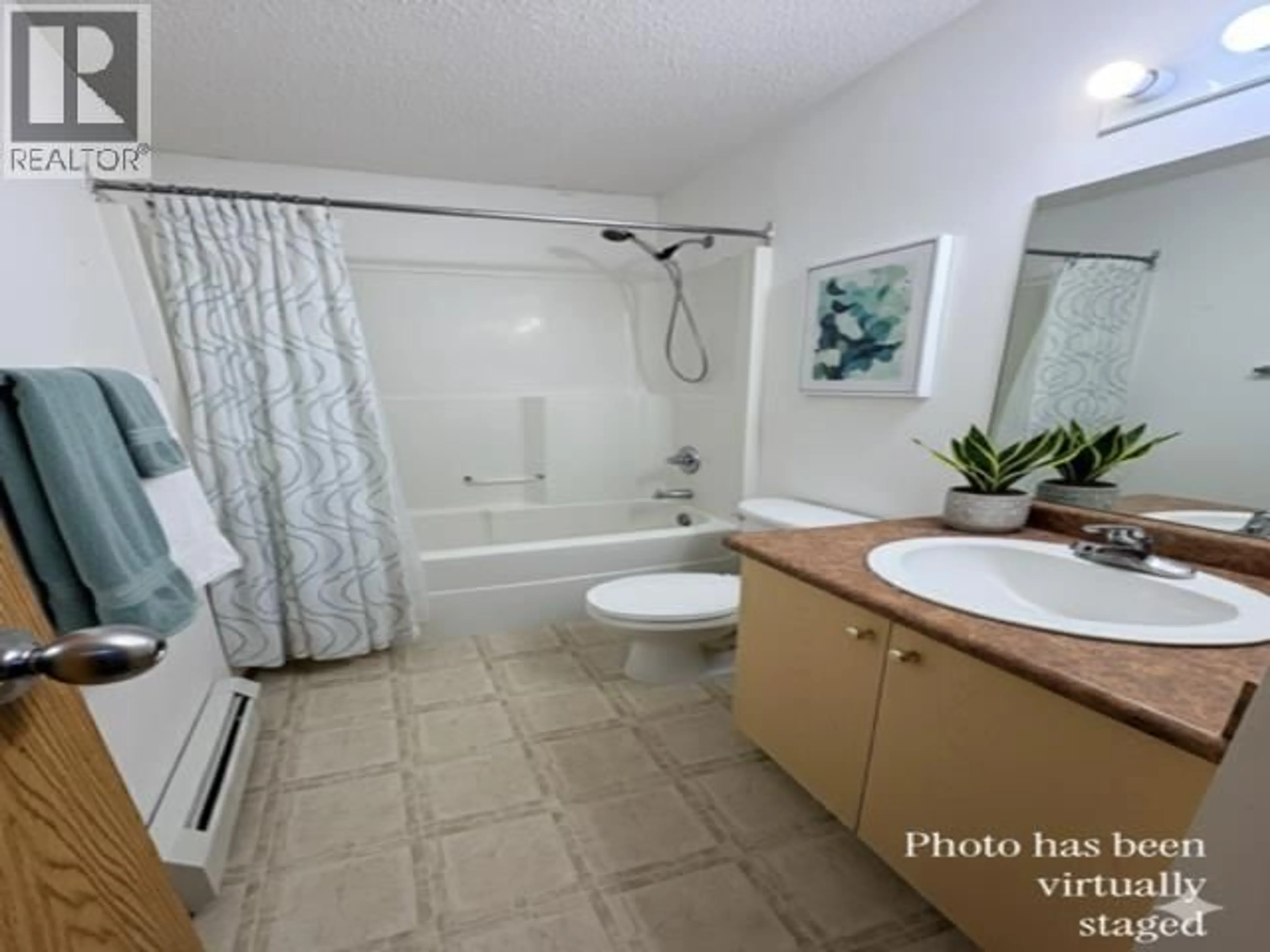 Standard bathroom, unknown for 301 - 8507 86 STREET, Fort St. John British Columbia V1J0E4
