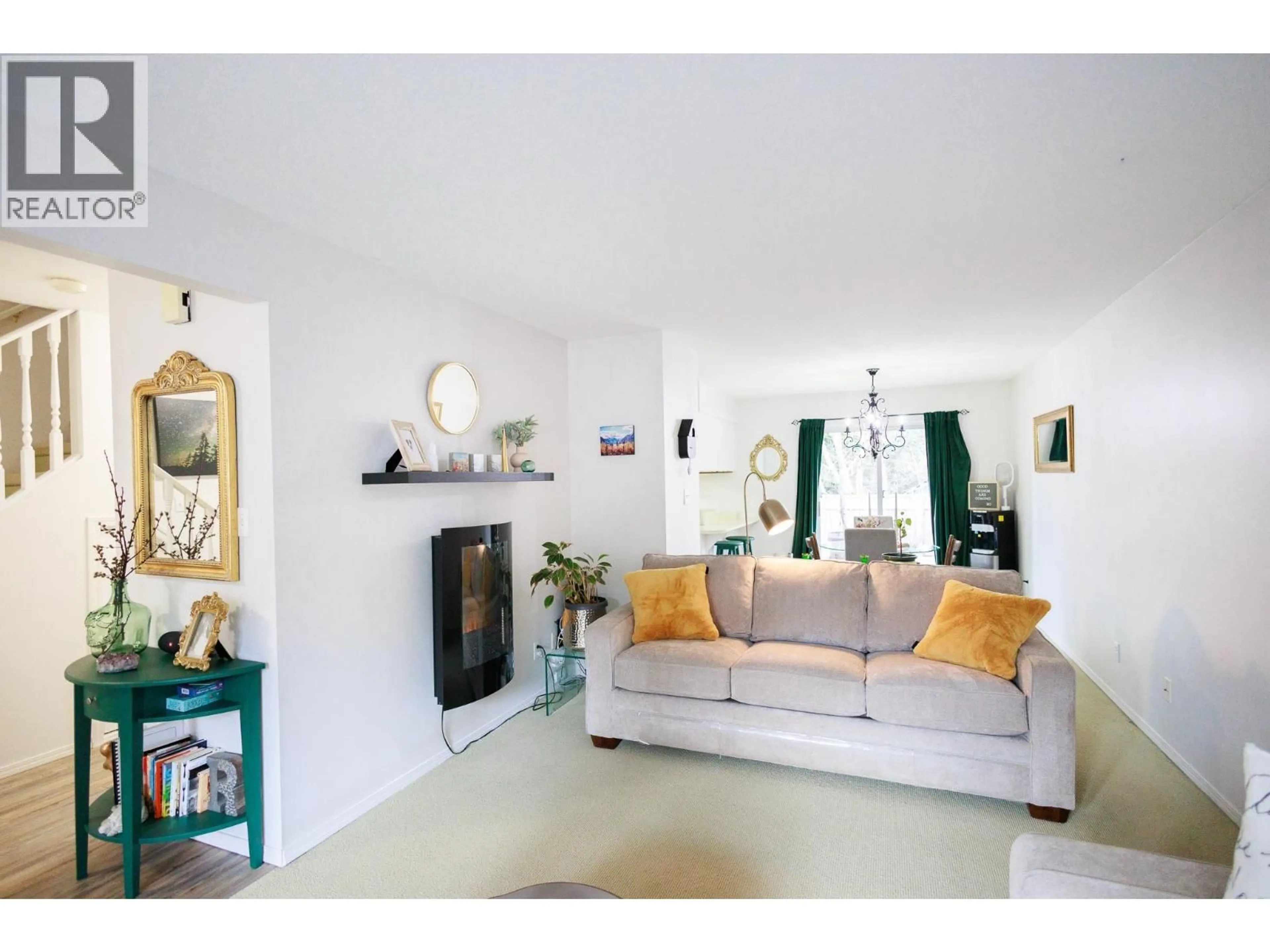 Living room with furniture, unknown for 6 - 5108 MEDEEK AVENUE, Terrace British Columbia V8G1E1