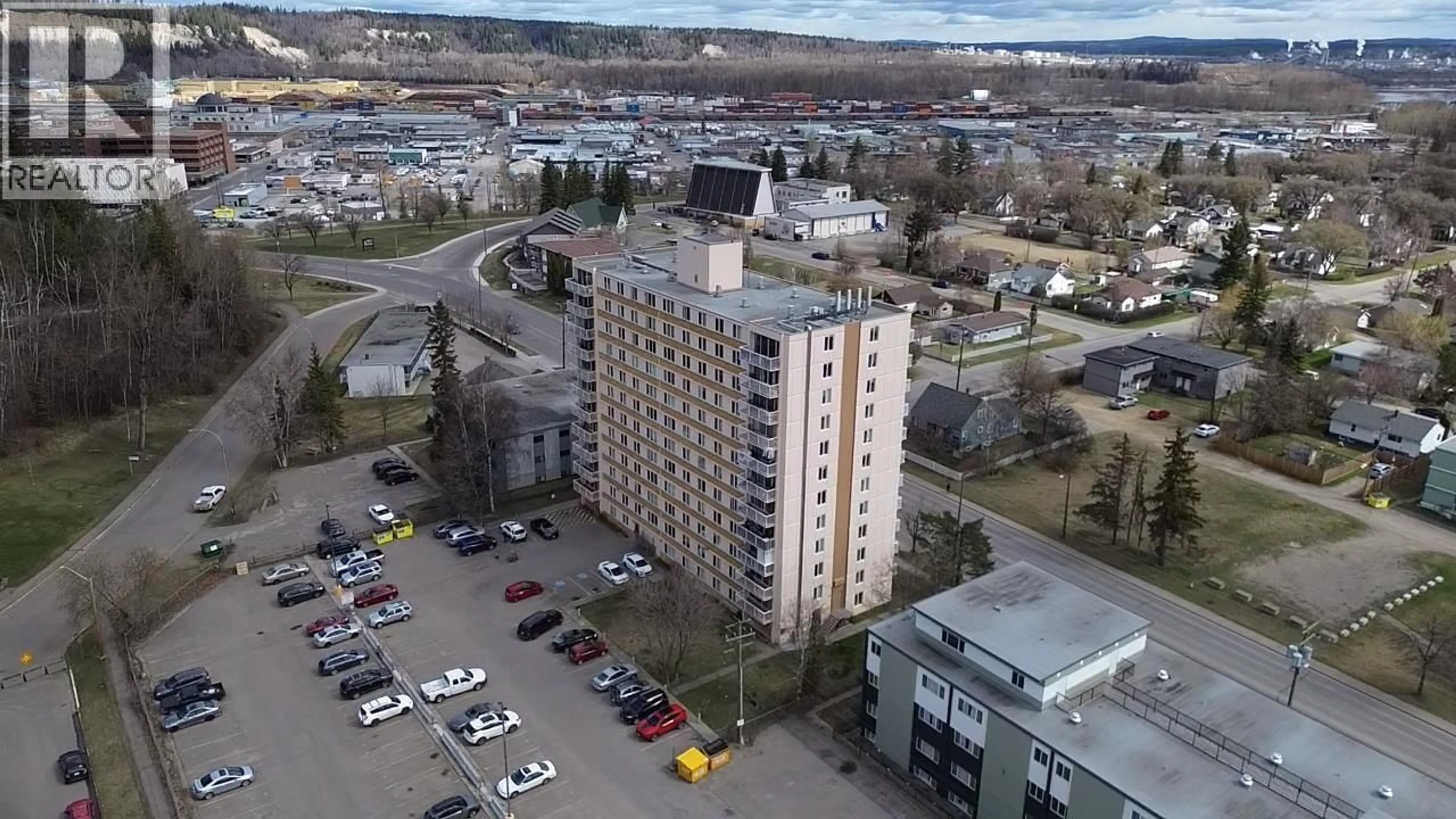 A pic from outside/outdoor area/front of a property/back of a property/a pic from drone, city buildings view from balcony for 1003 - 1501 QUEENSWAY STREET, Prince George British Columbia V2L1L5
