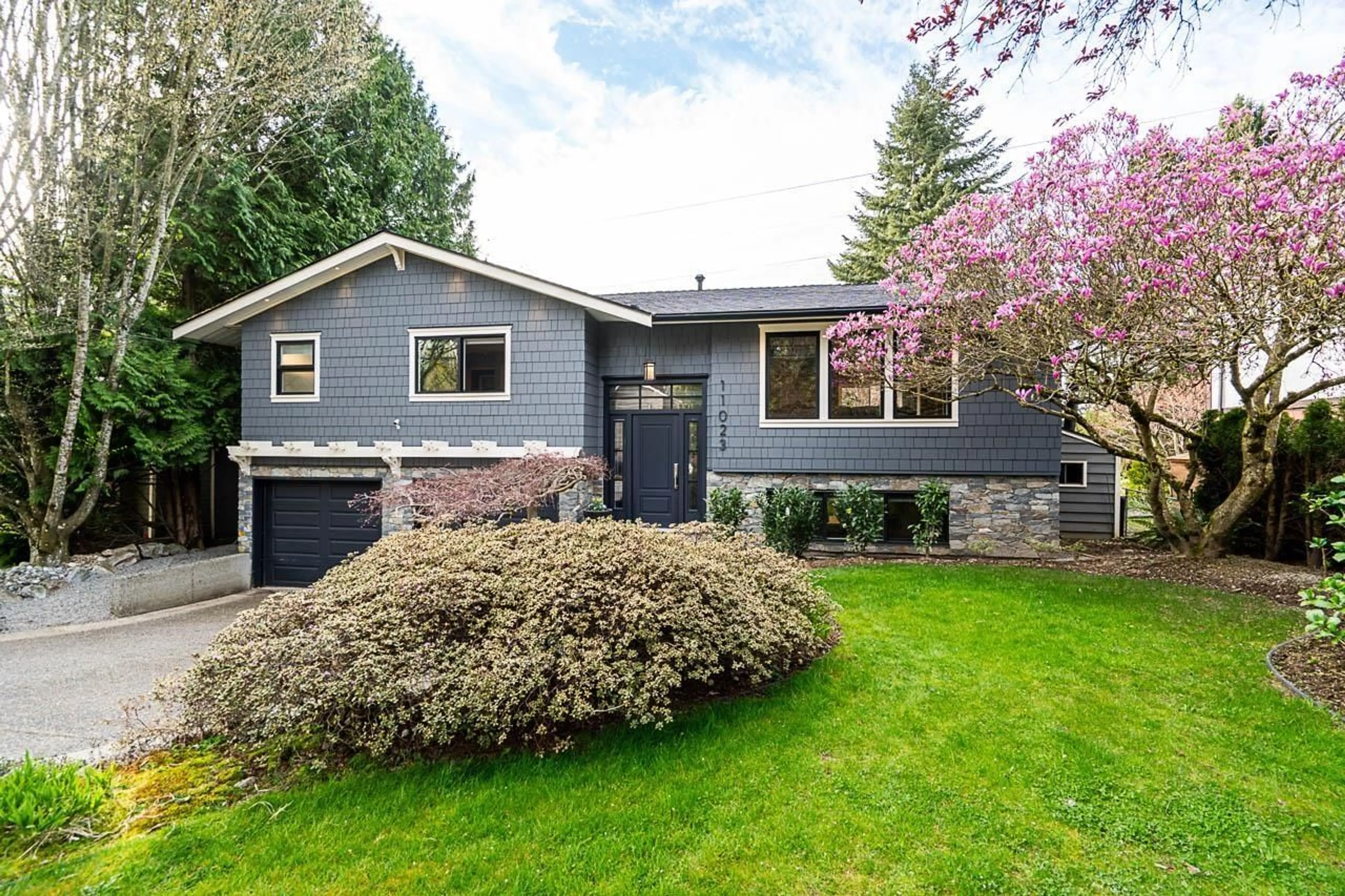 Home with vinyl exterior material, street for 11023 LYON ROAD, Delta British Columbia V4E1J4