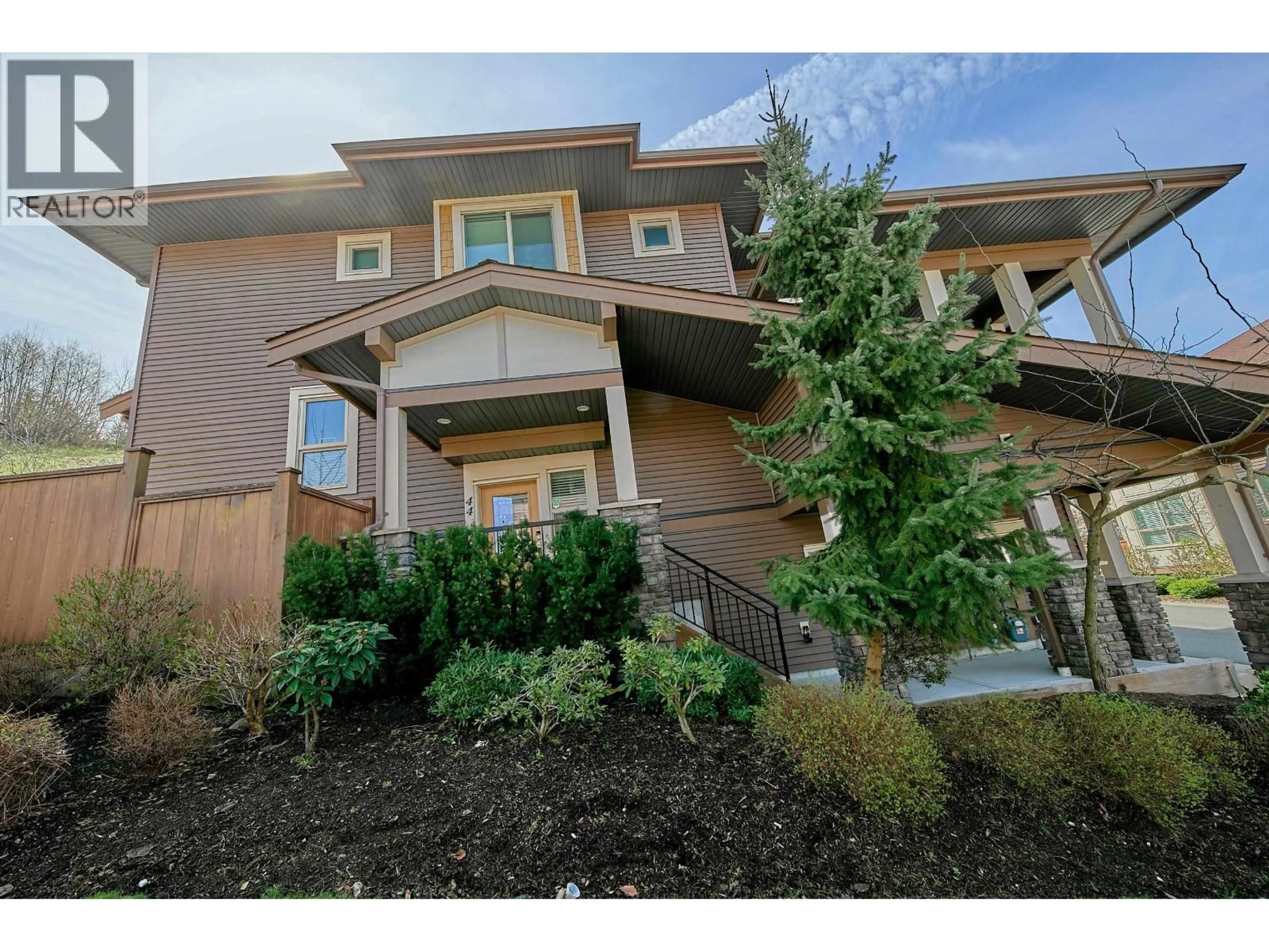 Home with vinyl exterior material, unknown for 44 - 10480 248 STREET, Maple Ridge British Columbia V2W0J4