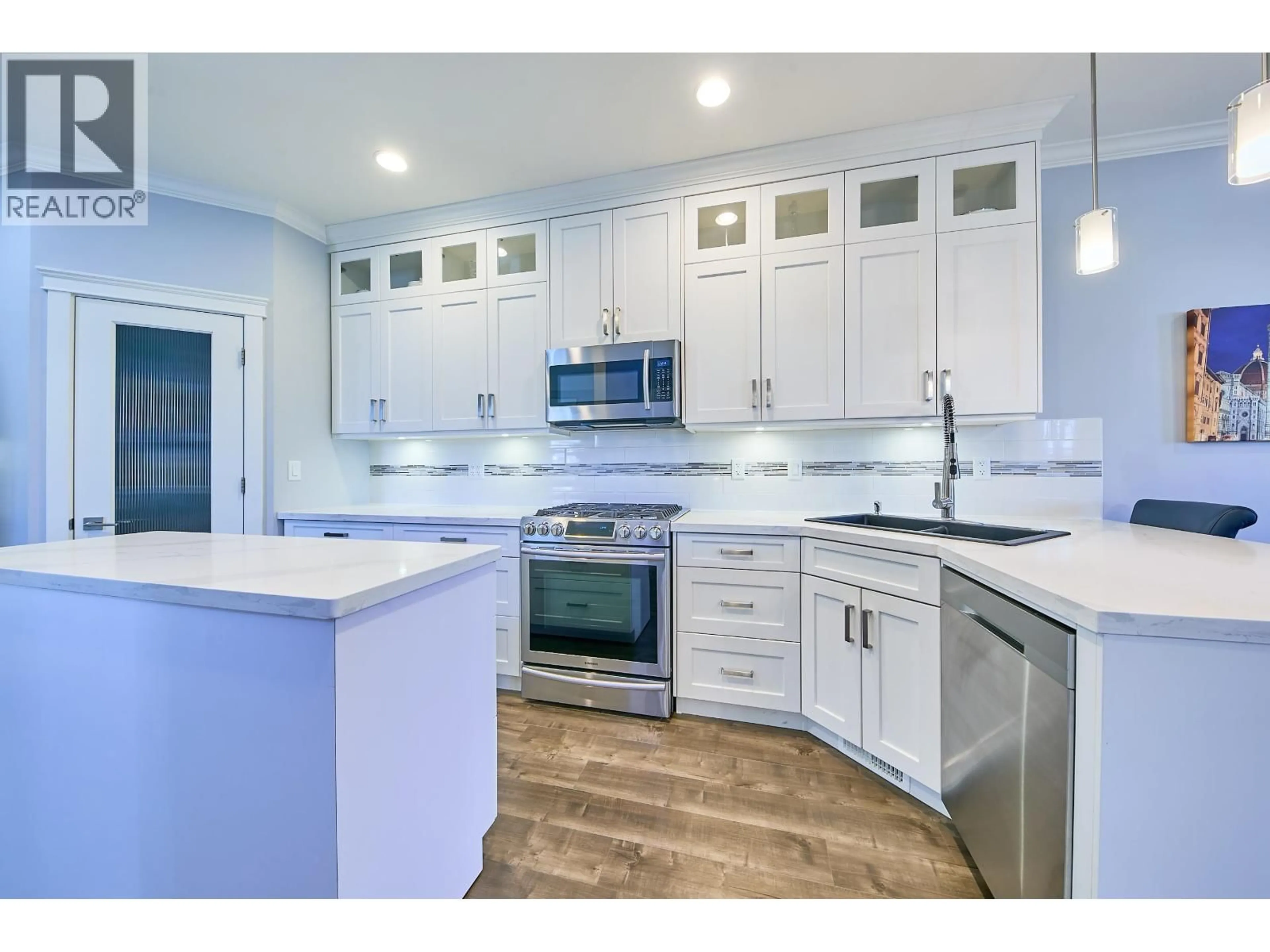 Open concept kitchen, ceramic/tile floor for 44 - 10480 248 STREET, Maple Ridge British Columbia V2W0J4