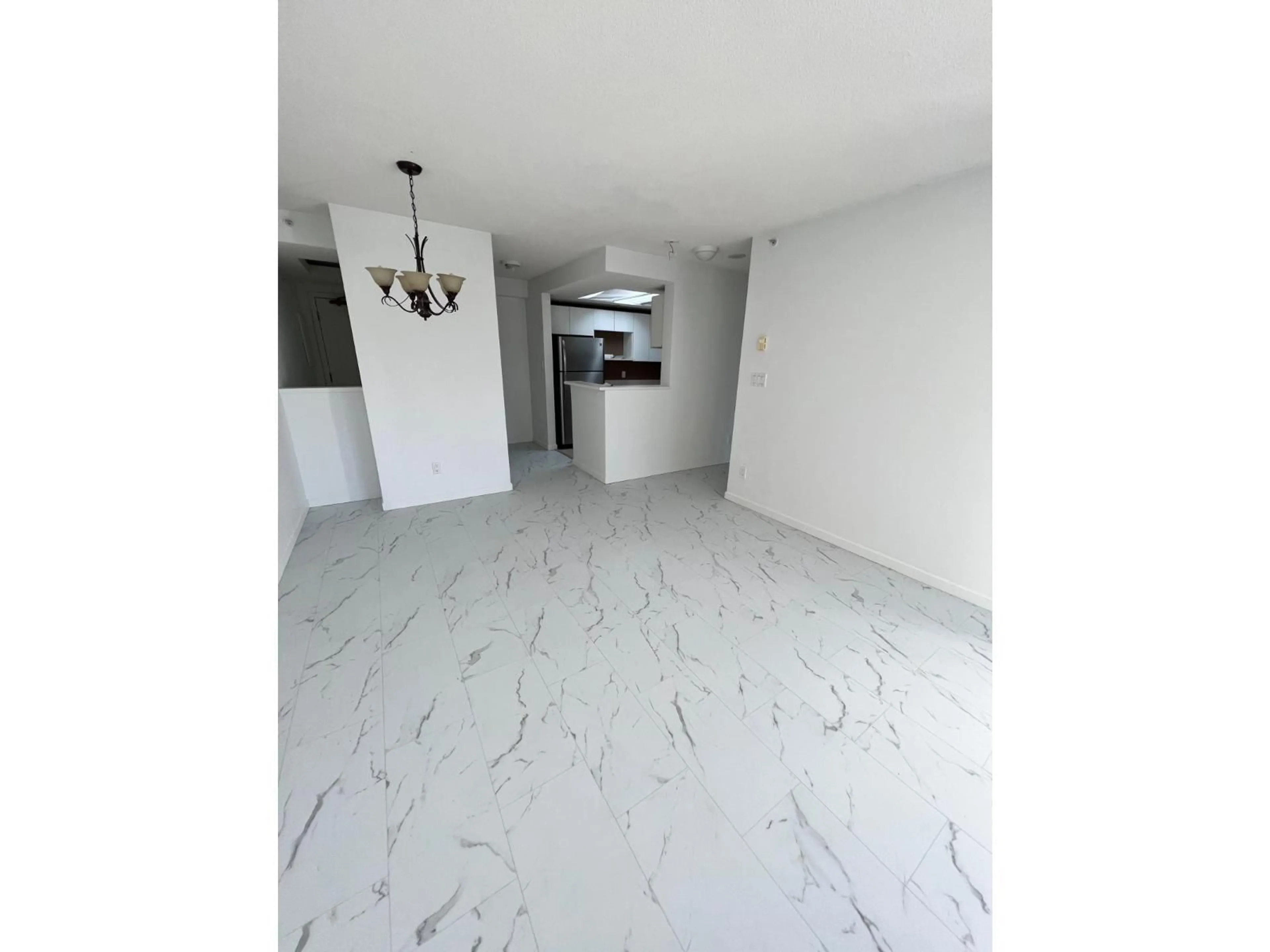 A pic of a room for 501 - 10899 UNIVERSITY DRIVE, Surrey British Columbia V3T5V2
