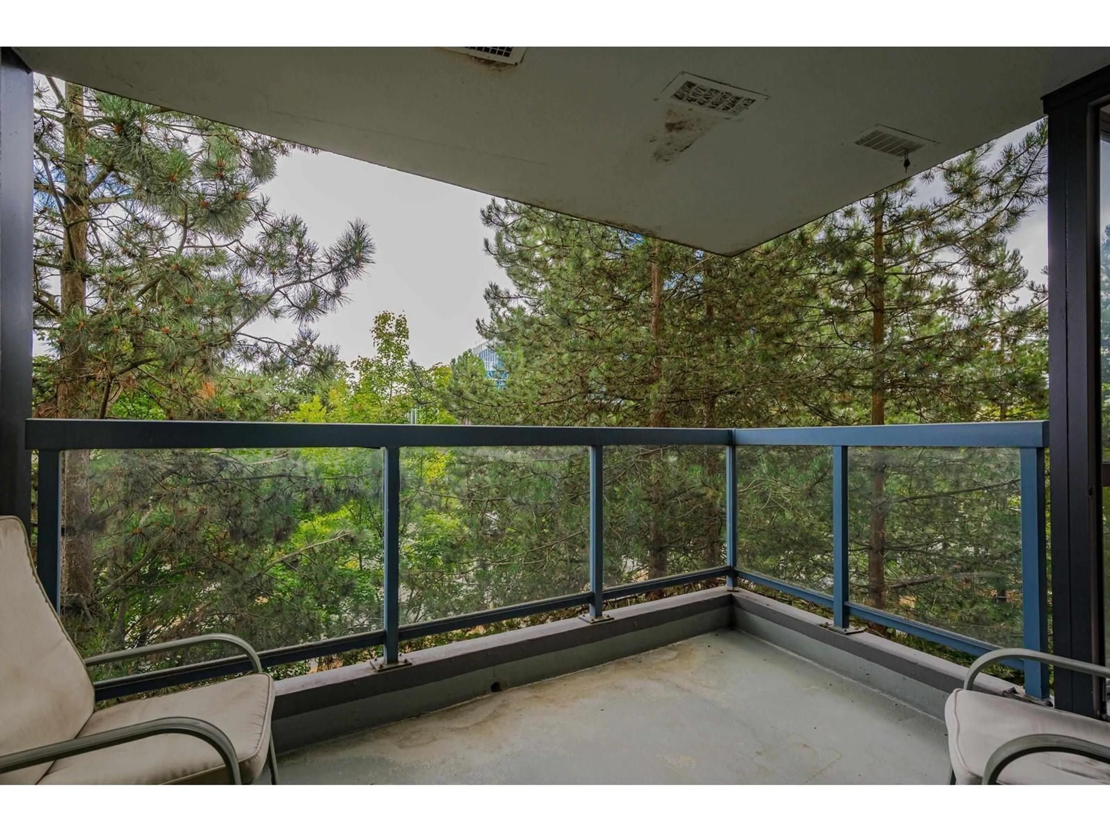Balcony in the apartment, forest/trees view for 501 - 10899 UNIVERSITY DRIVE, Surrey British Columbia V3T5V2