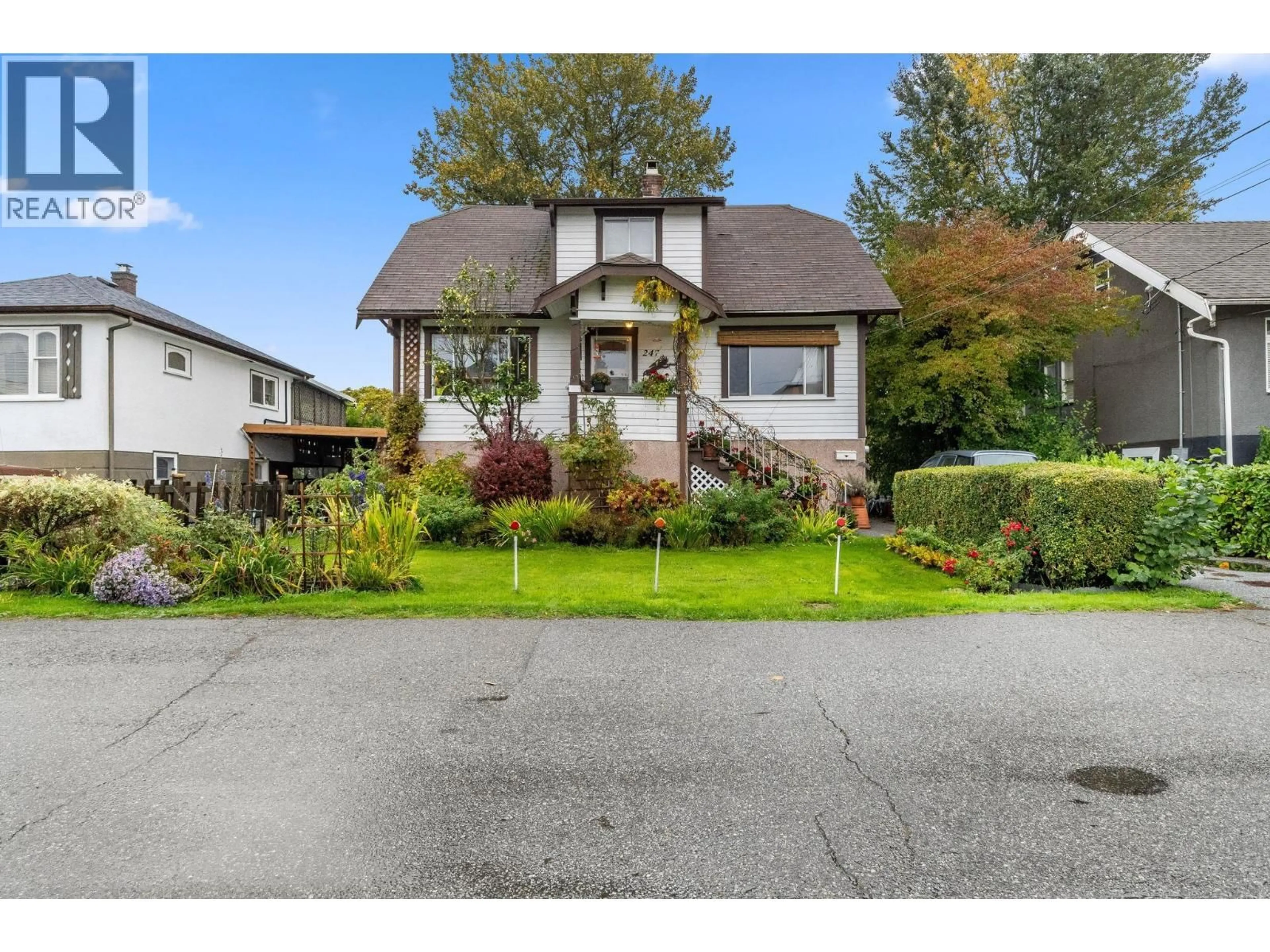 Unknown for 247 WOOD STREET, New Westminster British Columbia V3M5K5