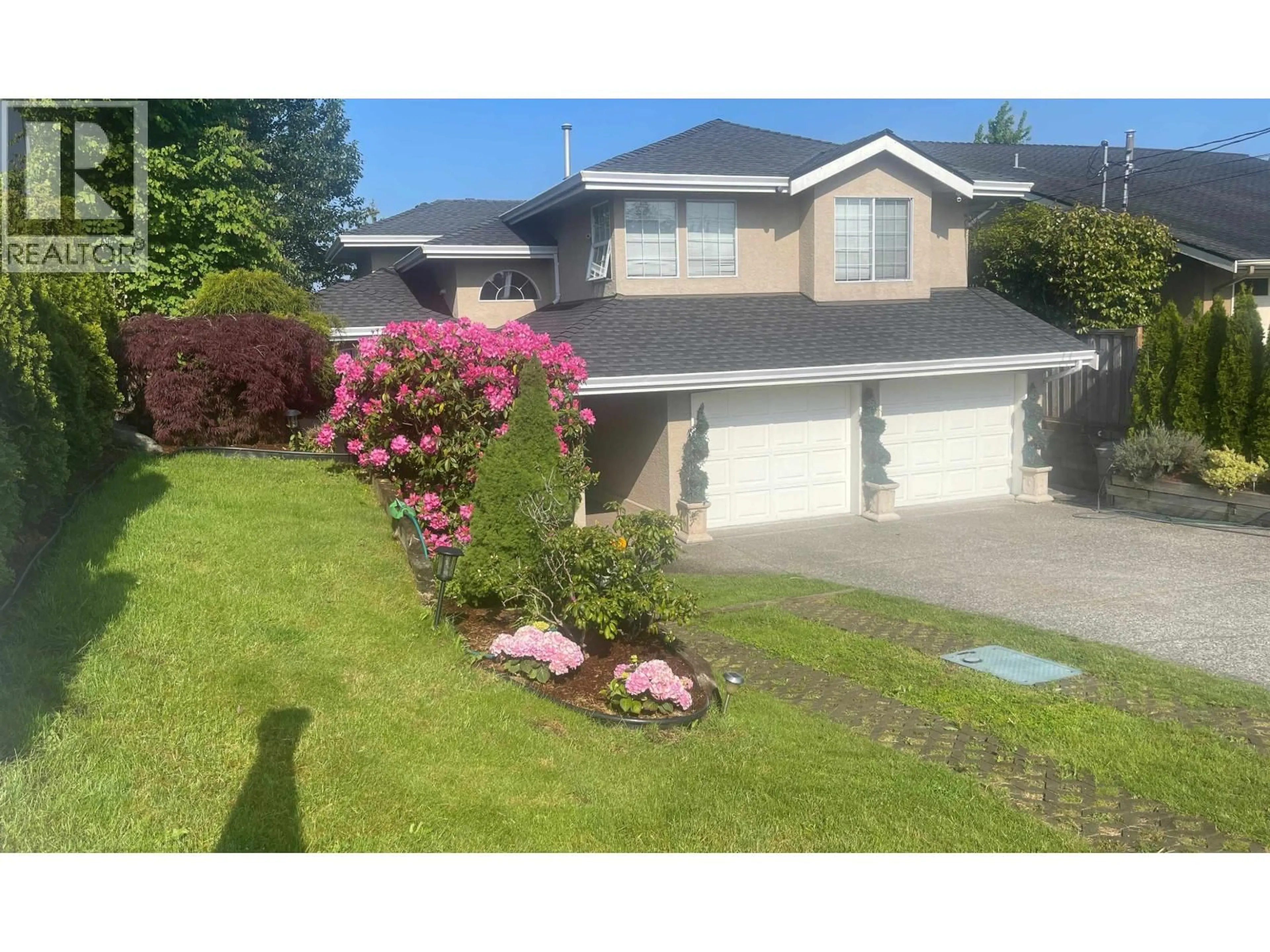 A pic from outside/outdoor area/front of a property/back of a property/a pic from drone, street for 1641 53A STREET, Delta British Columbia V4M3G3