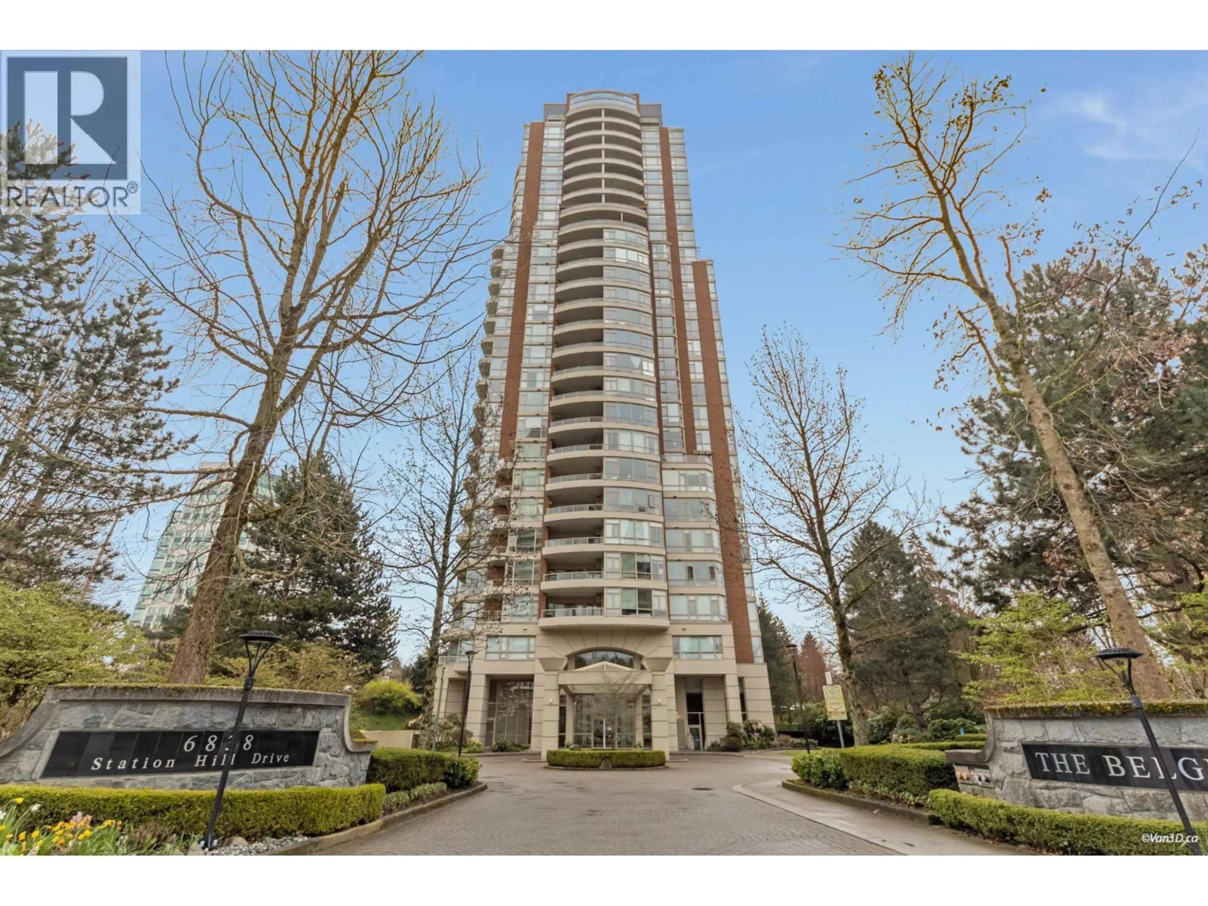 Indoor foyer for 606 - 6838 STATION HILL DRIVE, Burnaby British Columbia V3N5A4
