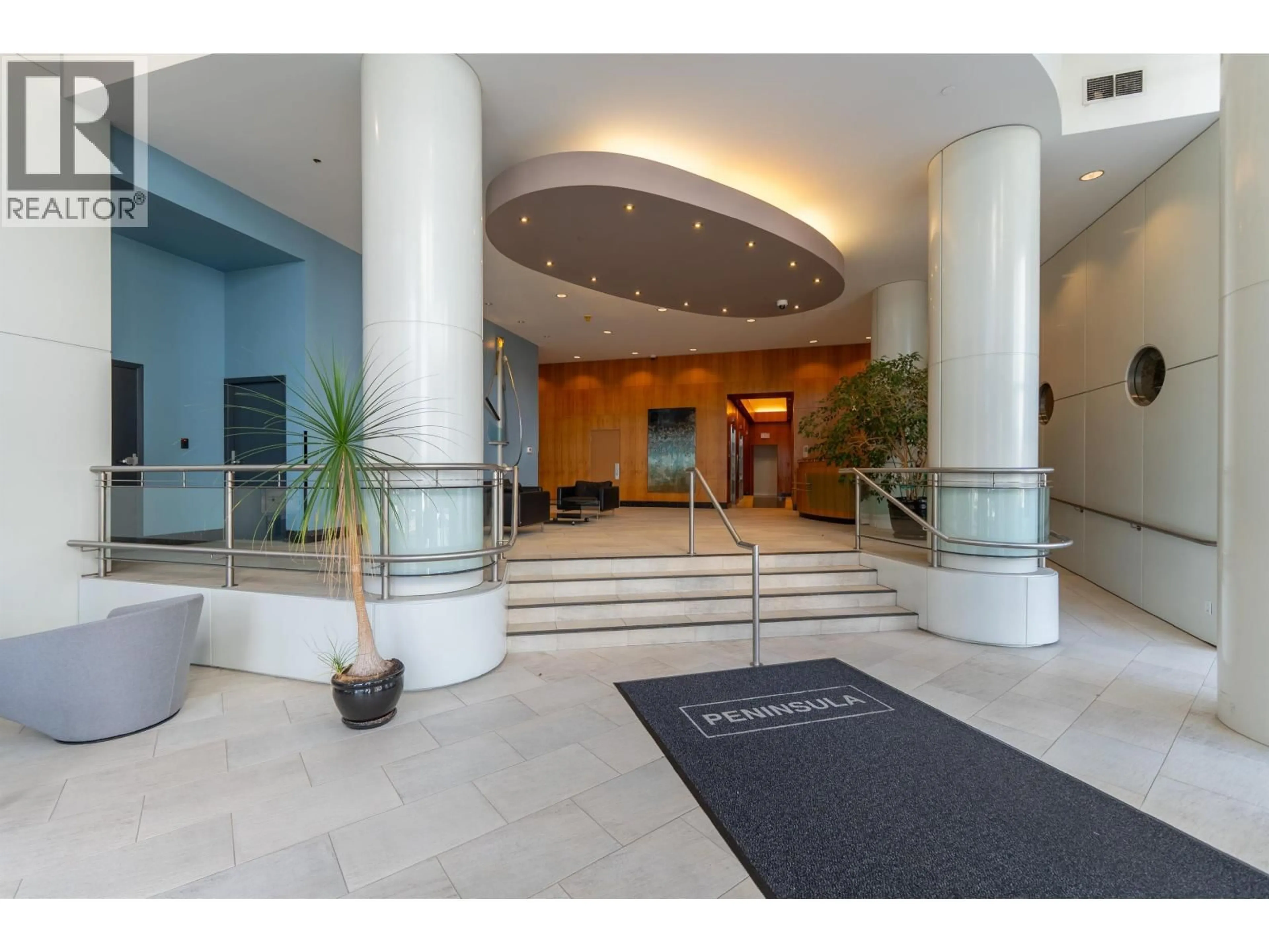 Lobby for 505 - 1201 MARINASIDE CRESCENT, Vancouver British Columbia V6Z2V2